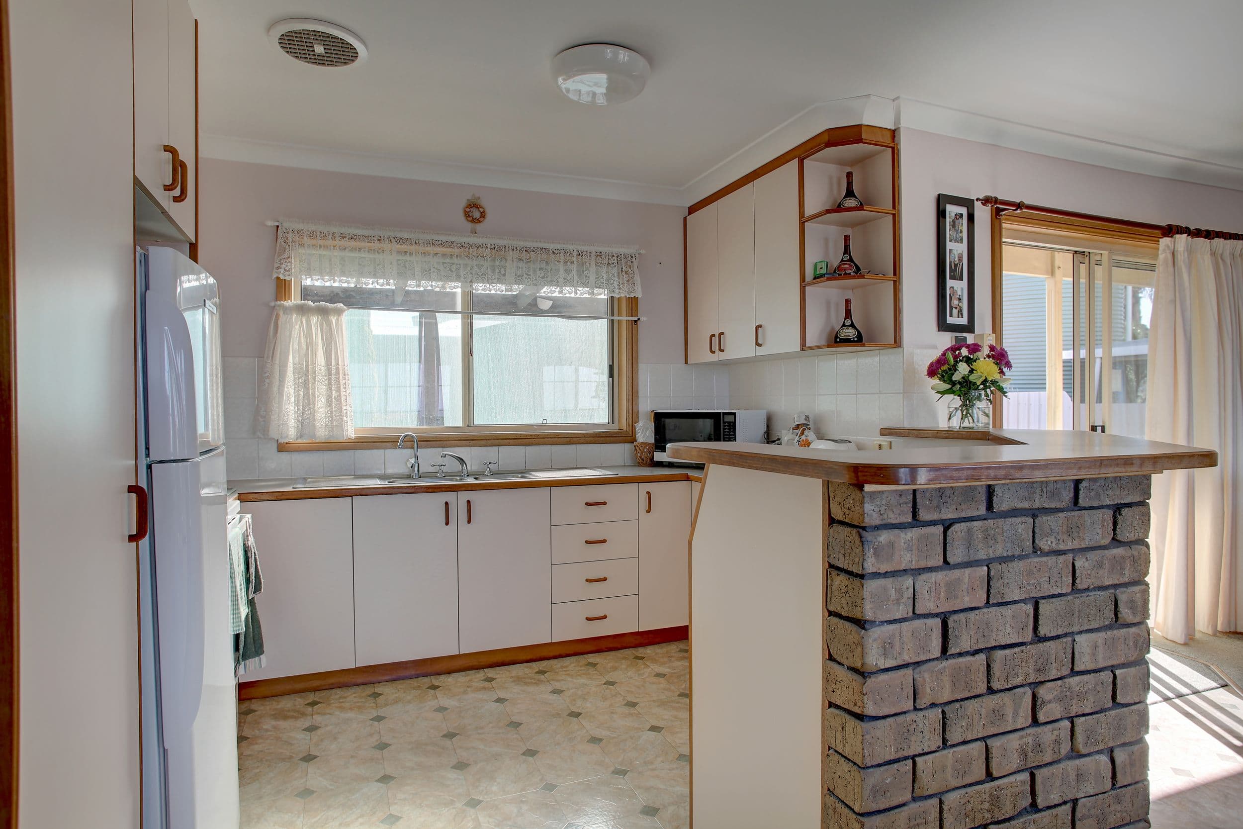 17 Hilltop Drive, Port Lincoln SA 5606, Port Lincoln - Thumbnail 3