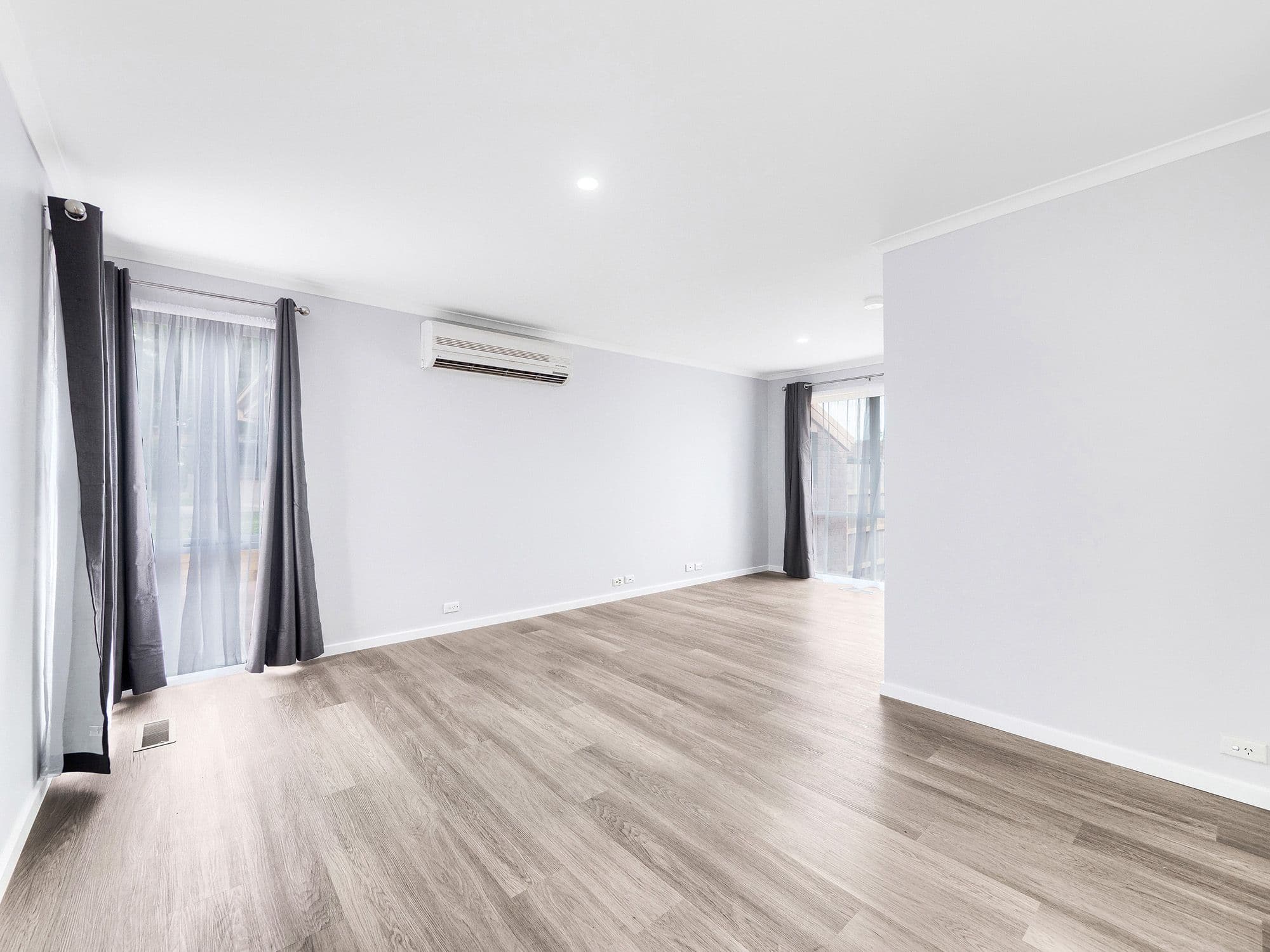 2 Walnut Court, Cranbourne North VIC 3977, Cranbourne North - Thumbnail 8
