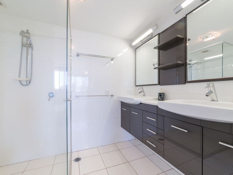 10 'Huntington', Marine Parade, Southport QLD 4215, Southport - Thumbnail 6
