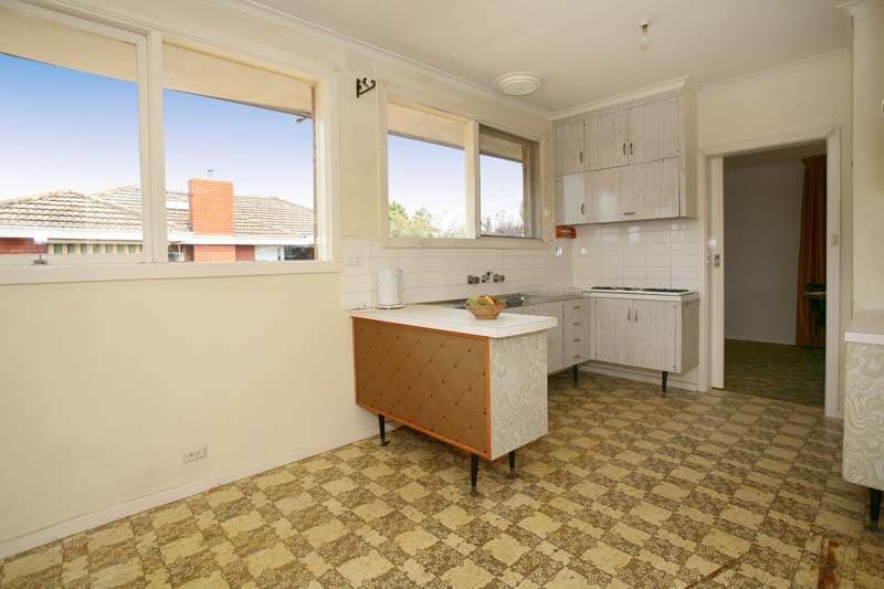 15 Newhaven Road, BURWOOD EAST VIC 3151, Burwood East - Thumbnail 3