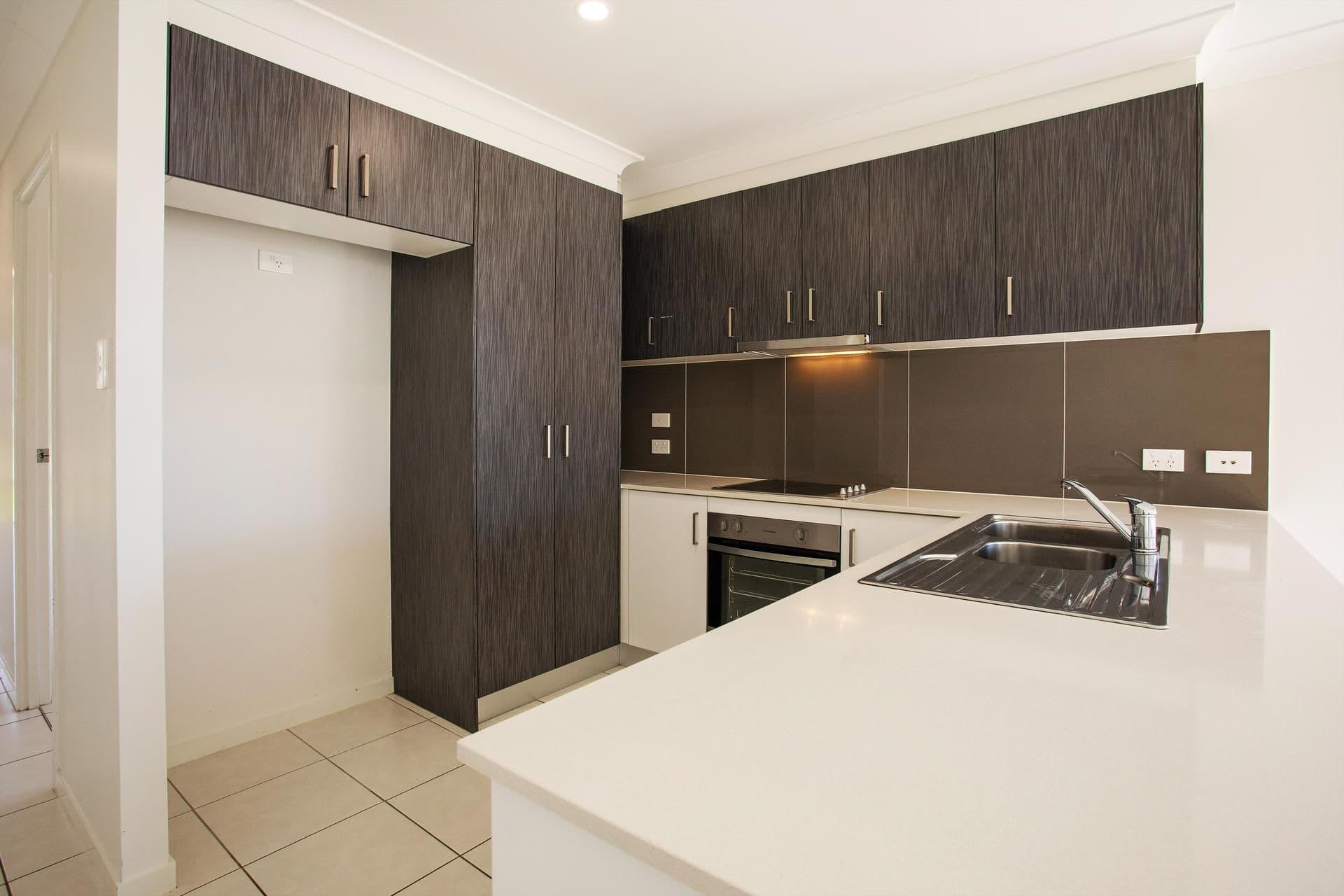 16 Hanlin Way, Pimpama QLD 4209, Pimpama - Thumbnail 4
