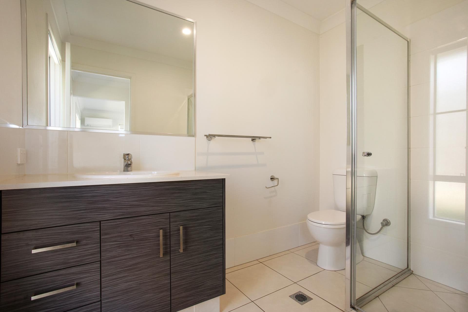 16 Hanlin Way, Pimpama QLD 4209, Pimpama - Thumbnail 7
