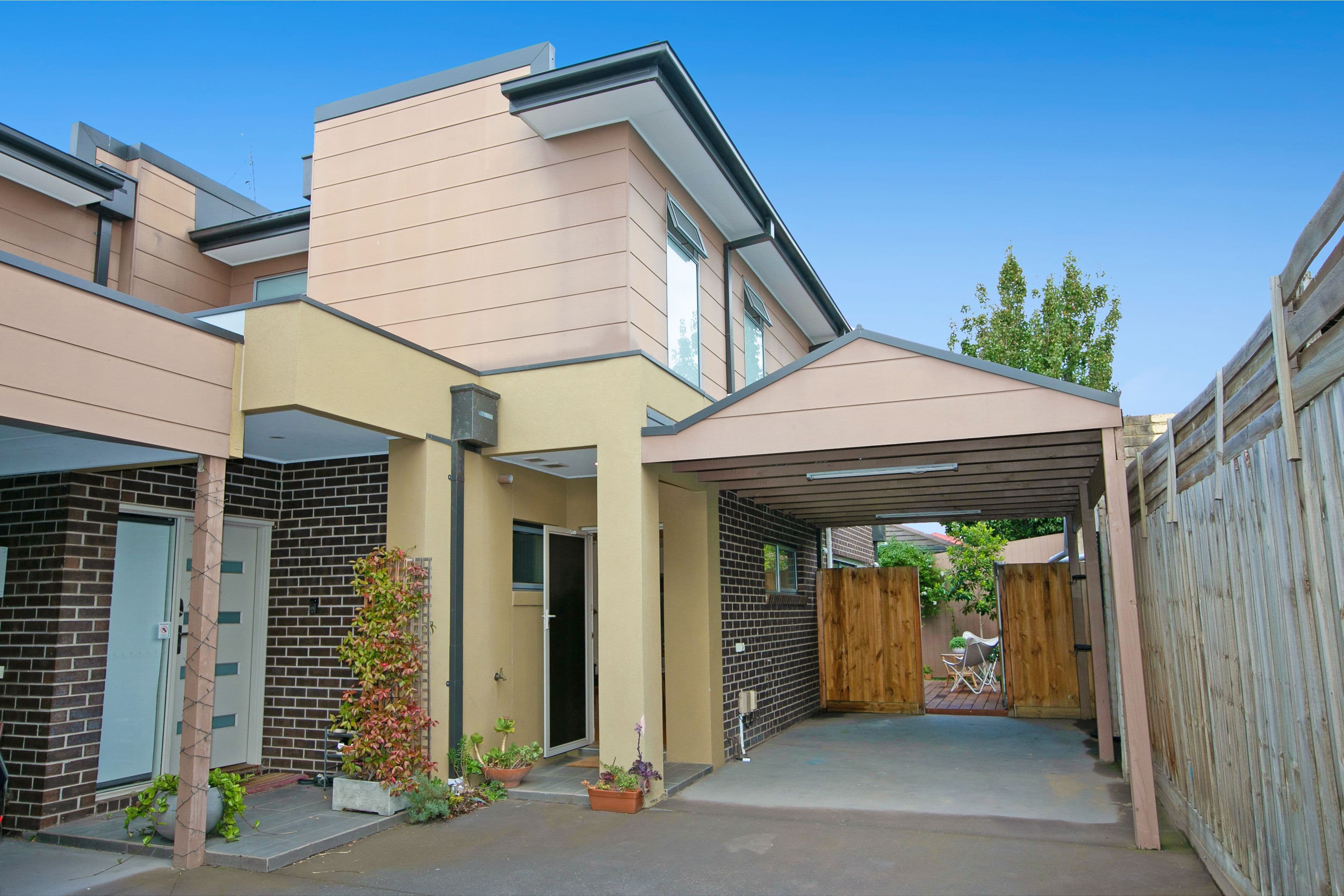 9 Chingford Street, Fairfield VIC 3078, Fairfield - Image 1
