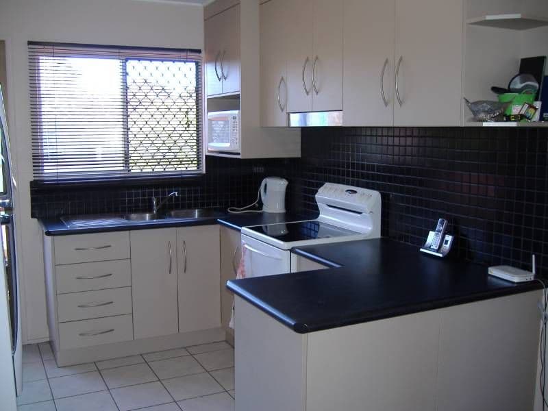 4 Graham Court, MOUNT PLEASANT QLD 4740, Mount Pleasant - Thumbnail 2