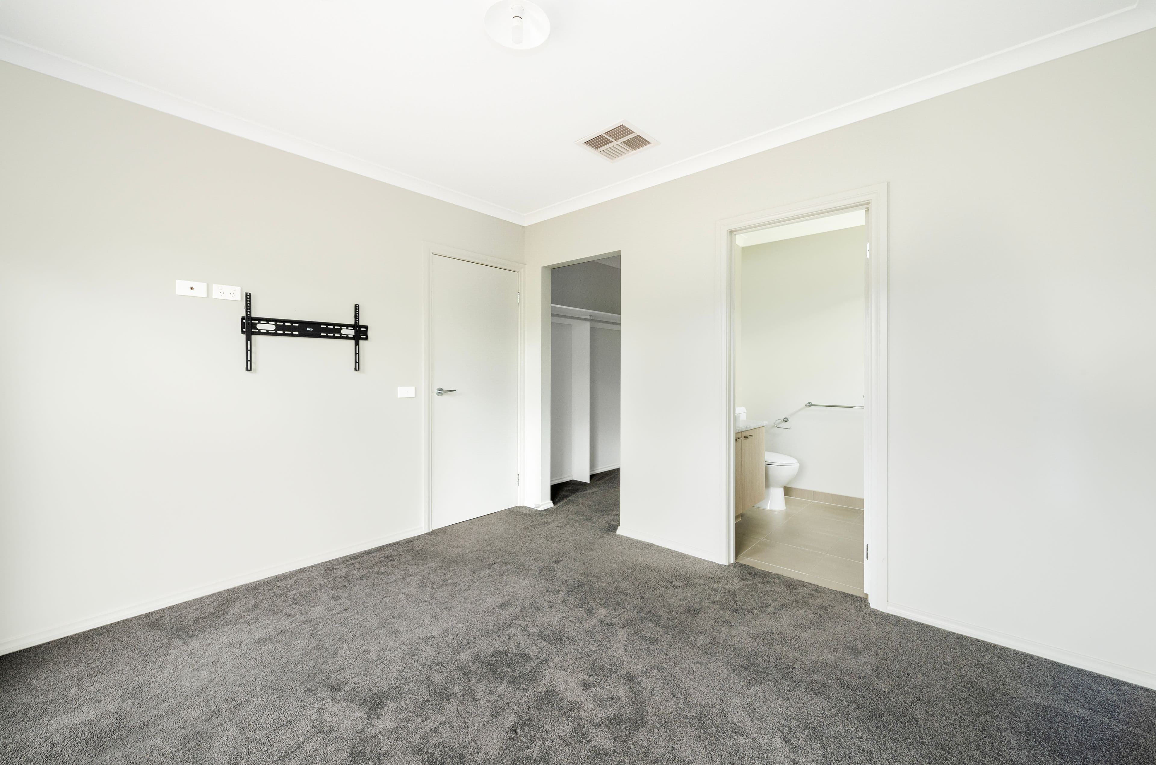 7 Warburton Way, Warrnambool VIC 3280, Warrnambool - Thumbnail 8