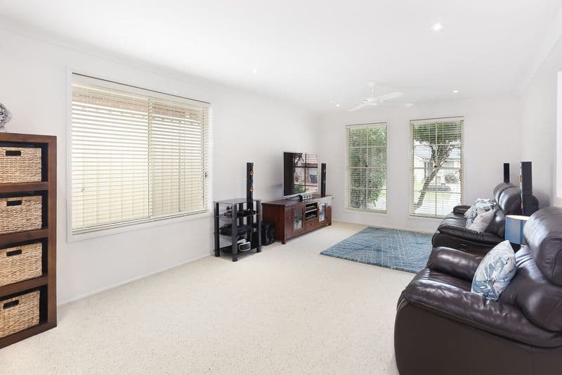 20 Waterford Way, Glenmore Park - Thumbnail 5