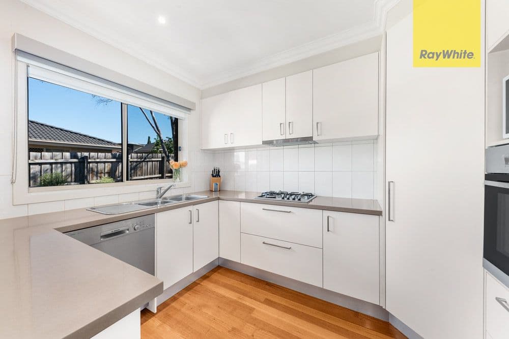 10 Falconer Road, Boronia VIC 3155, Boronia - Thumbnail 2