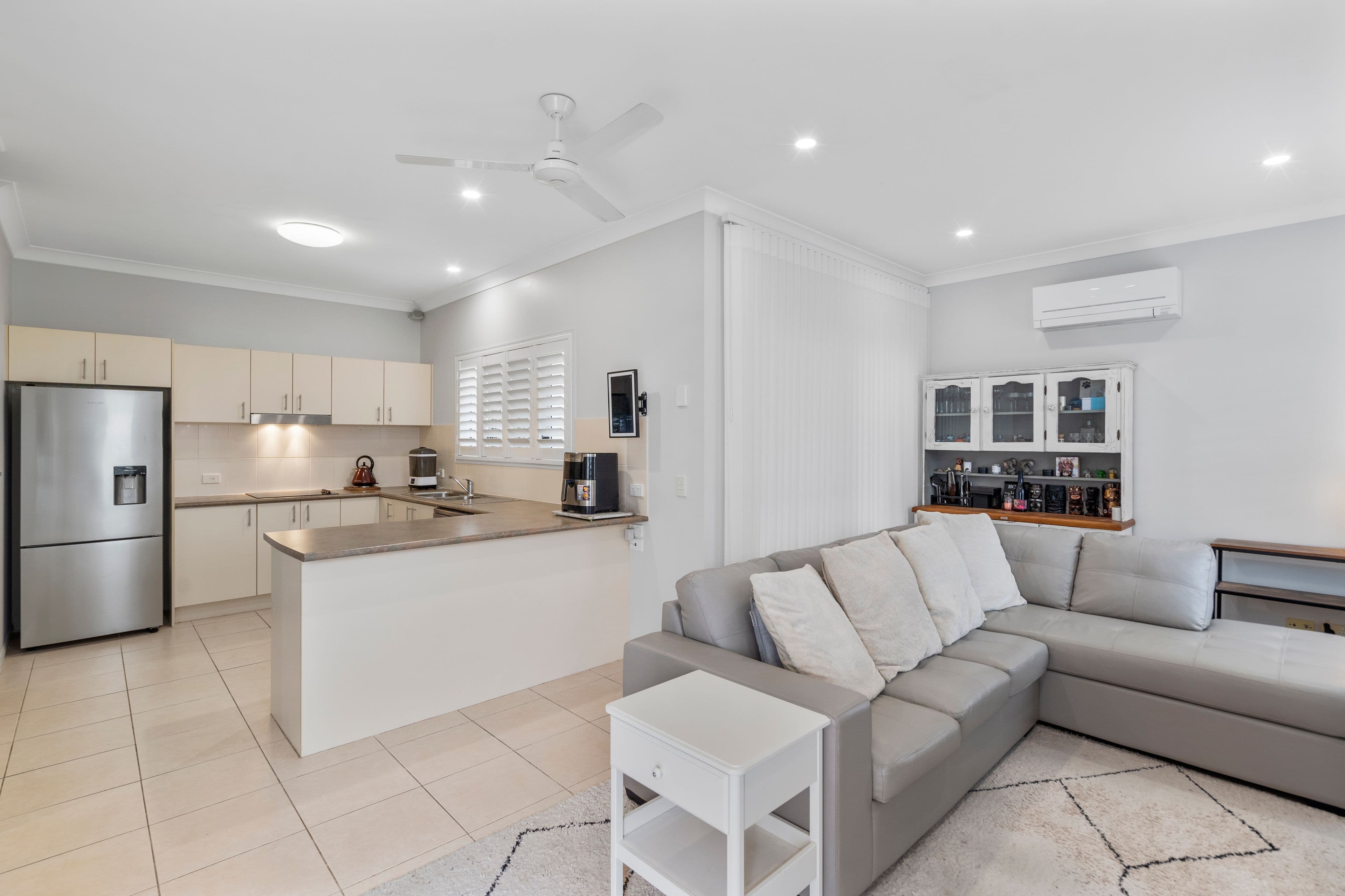 51 Creekside Drive, Springfield Lakes QLD 4300, Springfield Lakes - Thumbnail 6