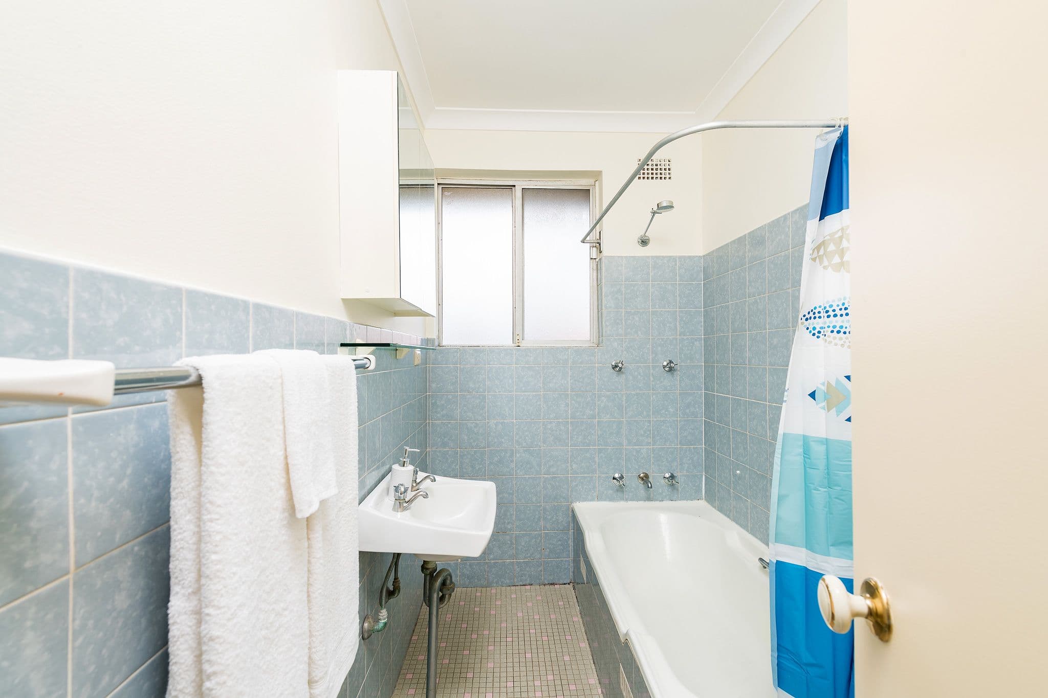 1 Peppermint Court, Altona Meadows - Thumbnail 5