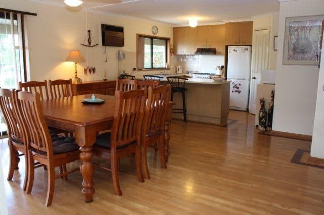 19  Chivell, COROWA NSW 2646, Corowa - Thumbnail 7