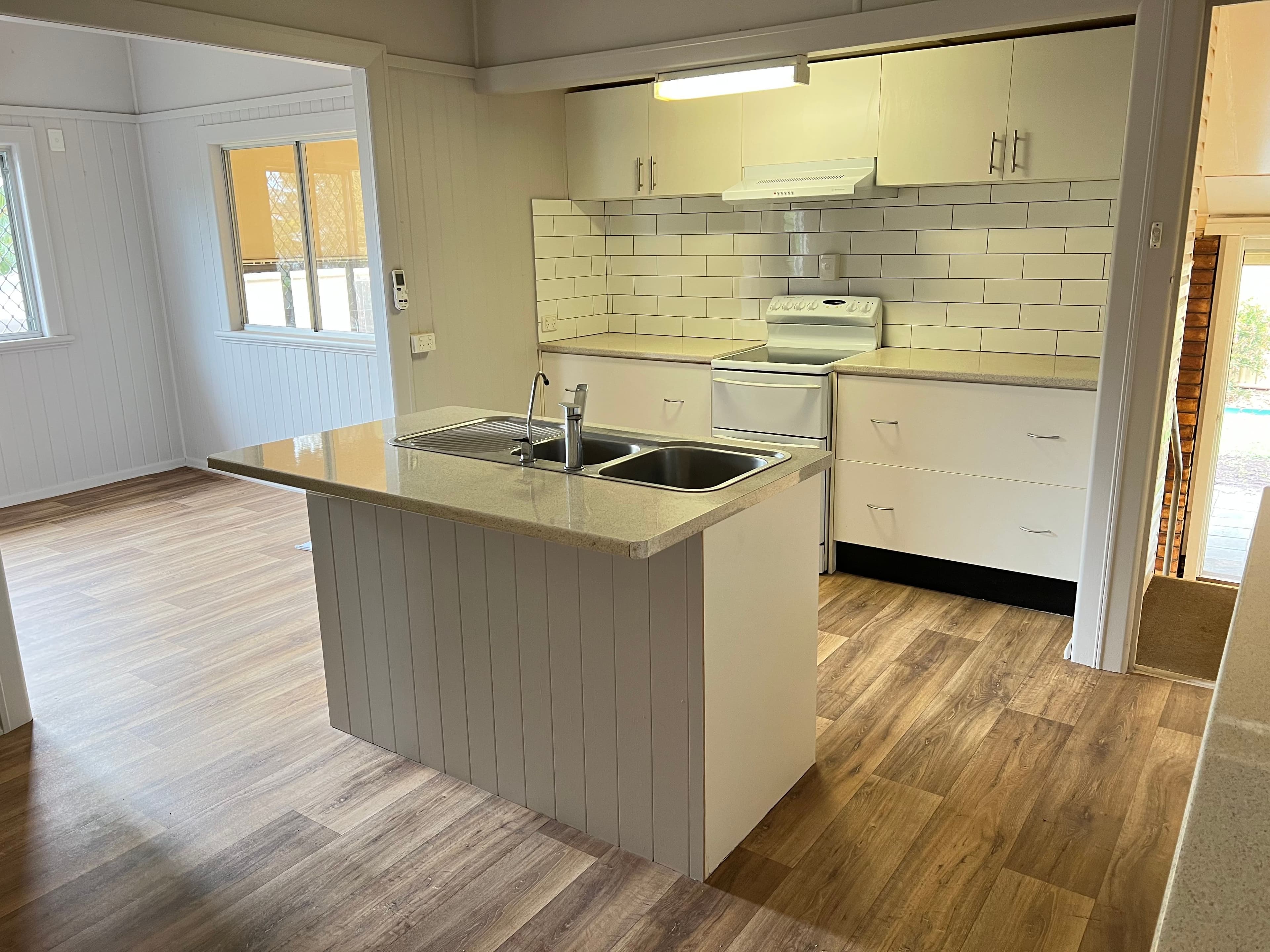 19 Reed Avenue, Maryborough QLD 4650, Maryborough - Image 1