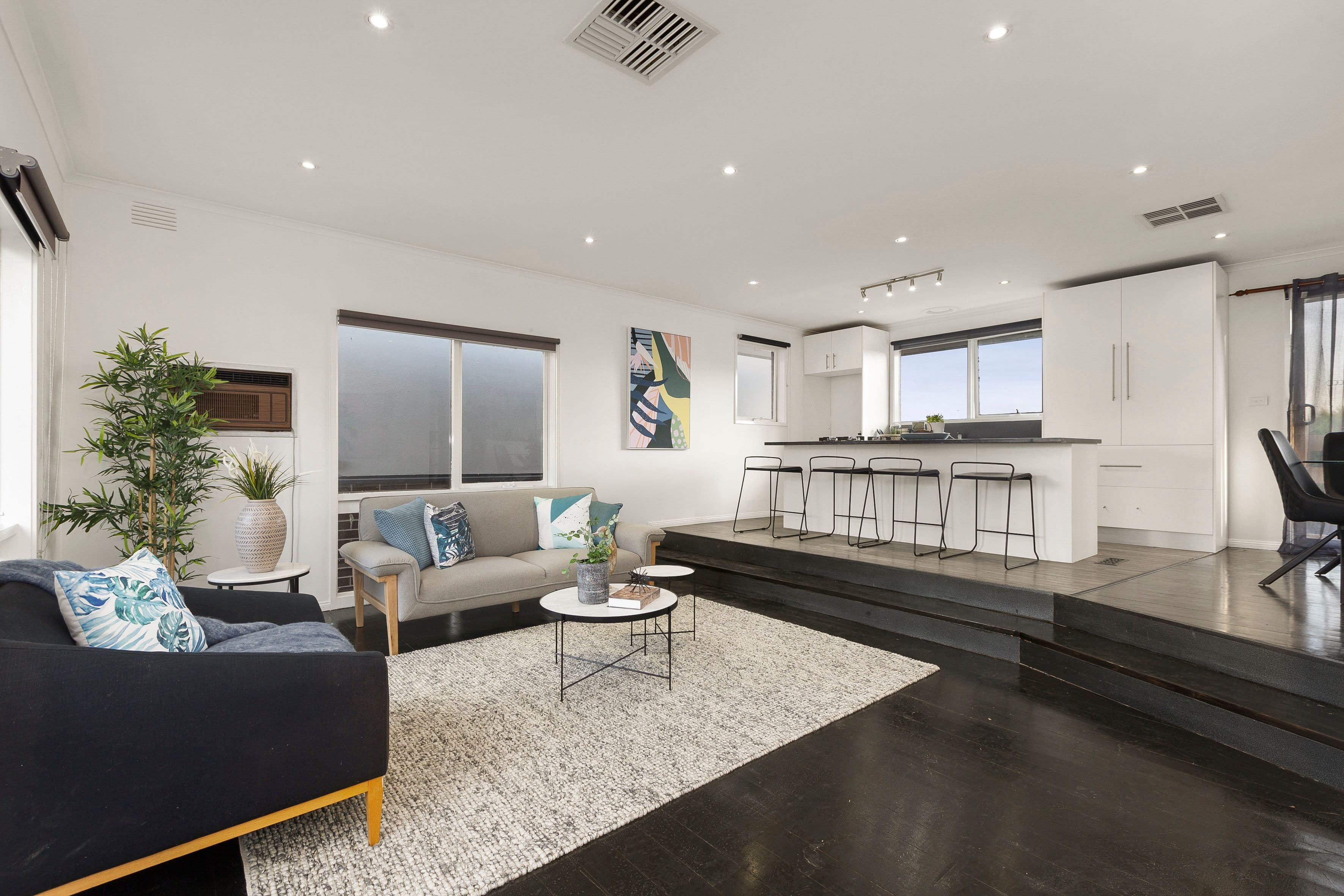 80 Haverbrack Drive, Mulgrave VIC 3170, Mulgrave - Thumbnail 2