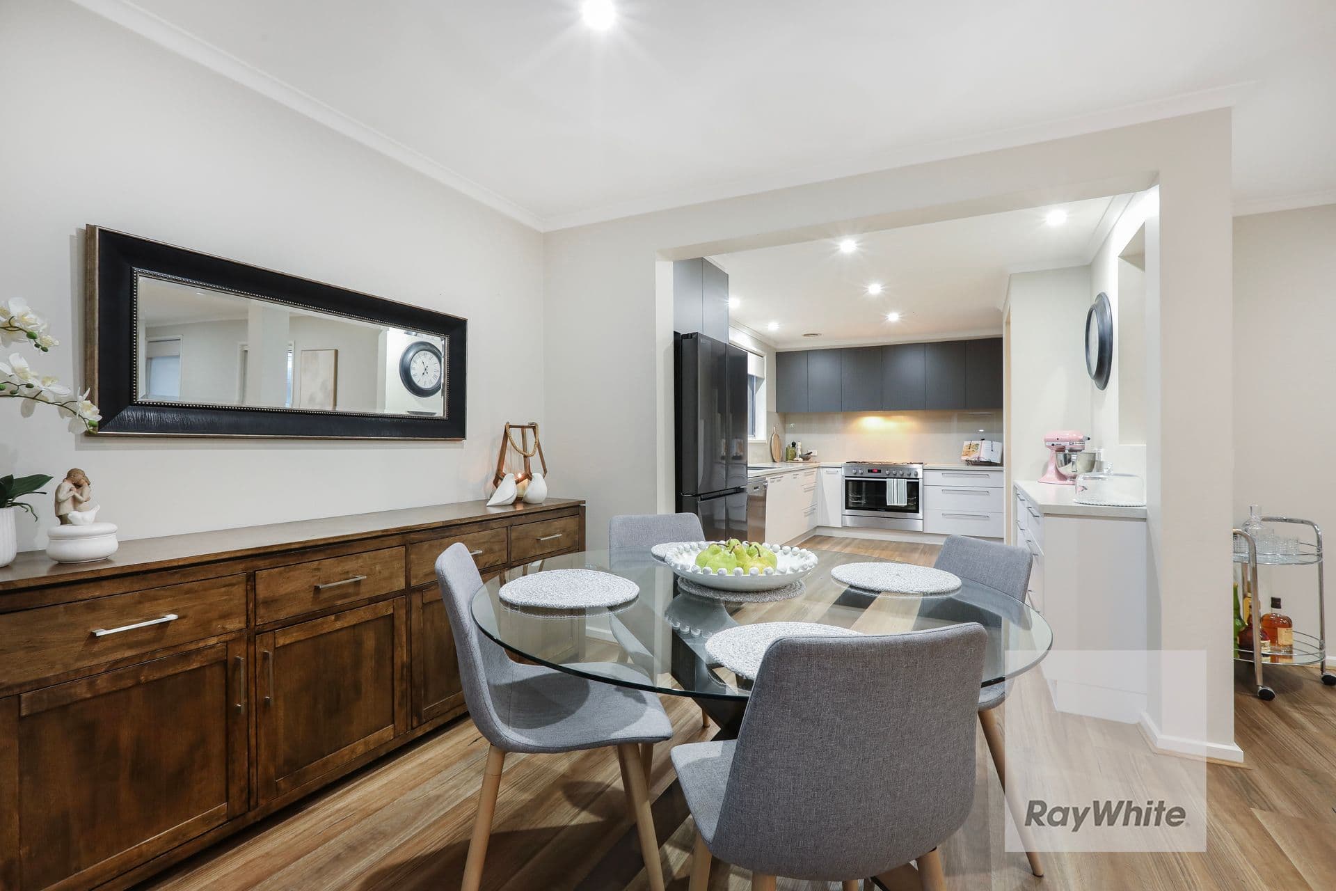 4 Gaynor Crescent, Gladstone Park VIC 3043, Gladstone Park - Thumbnail 7