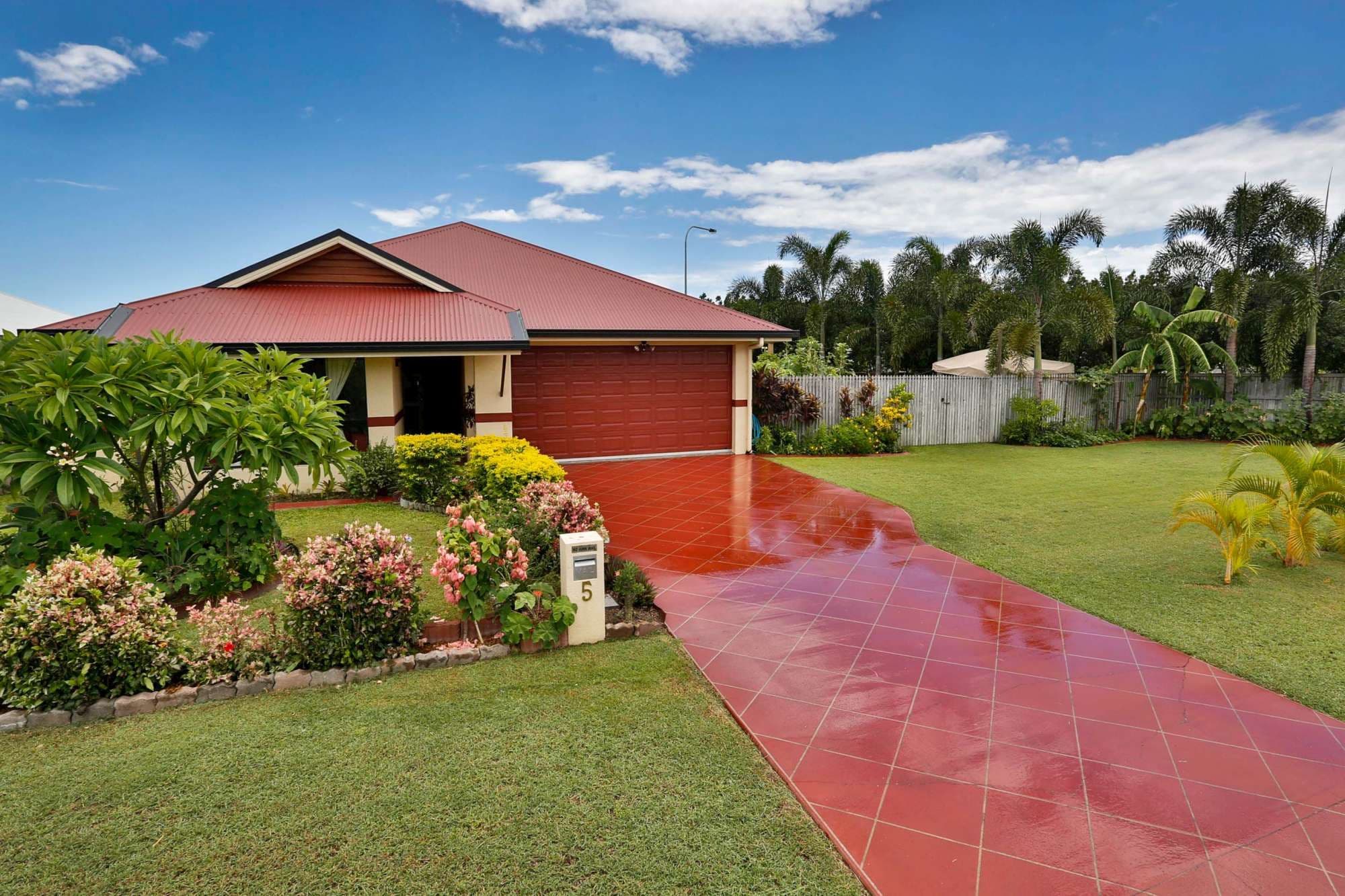 5 Langley Place, Kirwan QLD 4817, Kirwan - Image 1