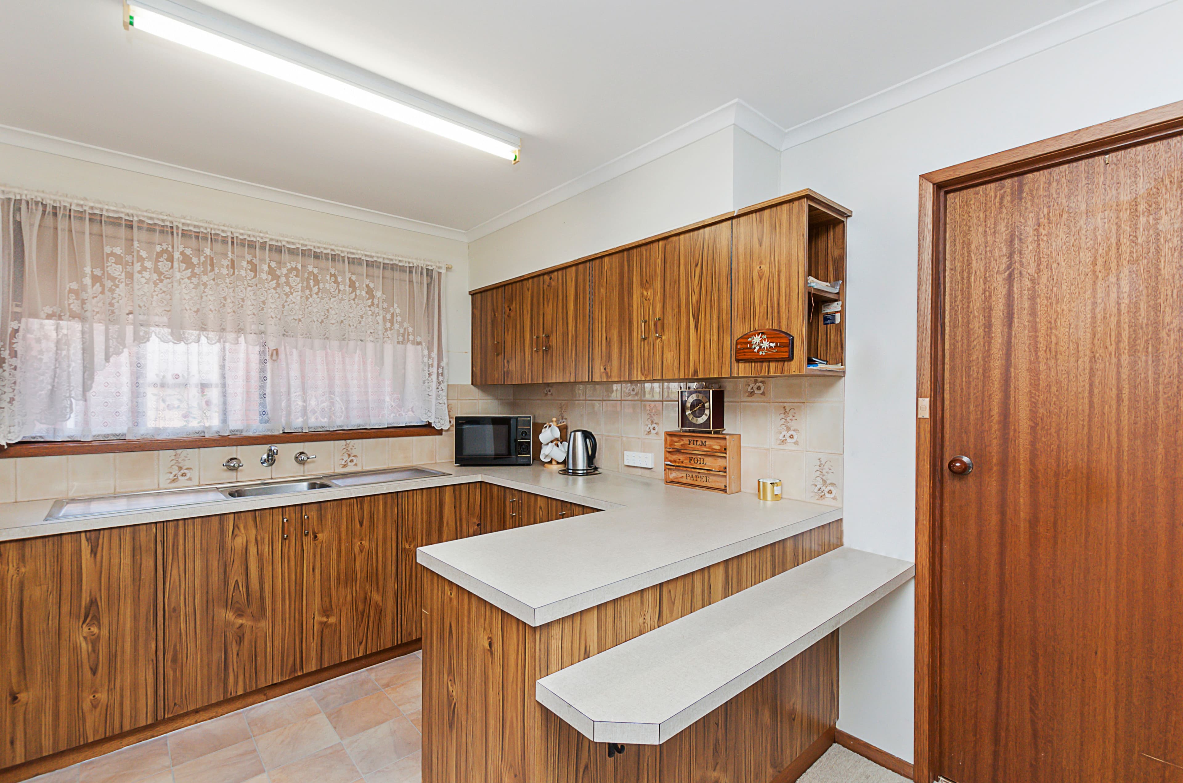 1 Laverock Grove, Warrnambool VIC 3280, Warrnambool - Thumbnail 3