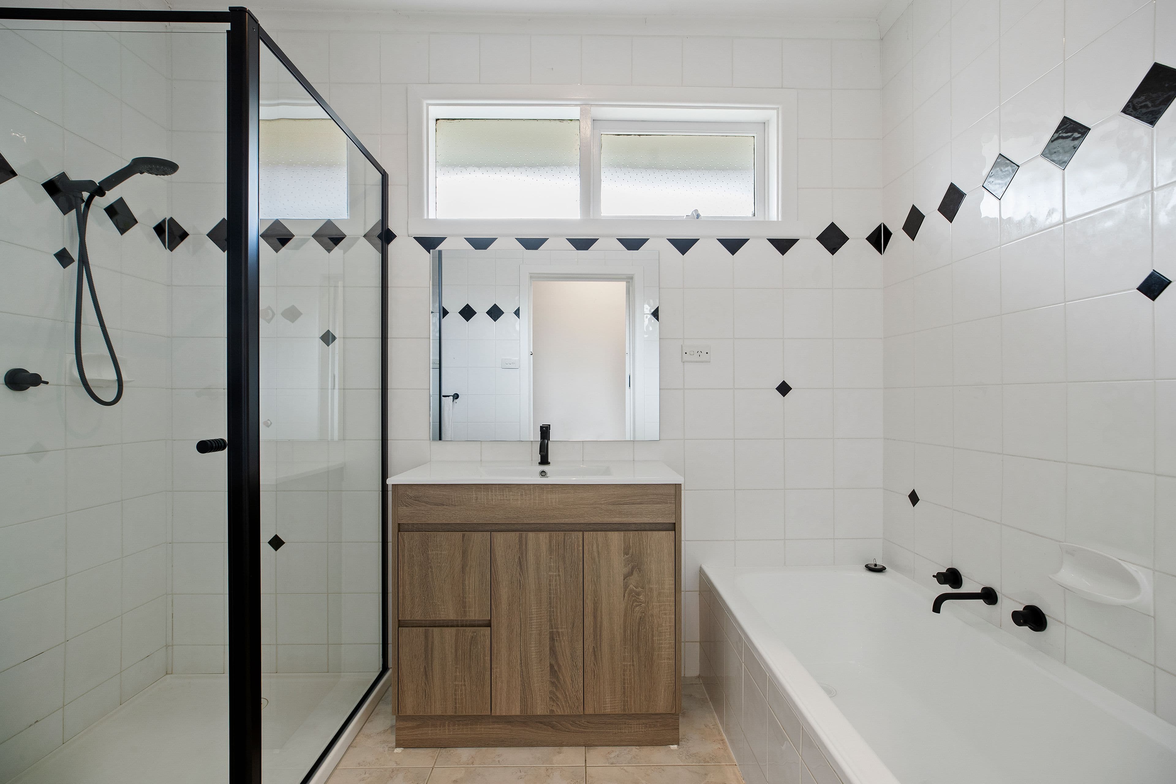 12 Gundowring Drive, Seabrook - Thumbnail 6