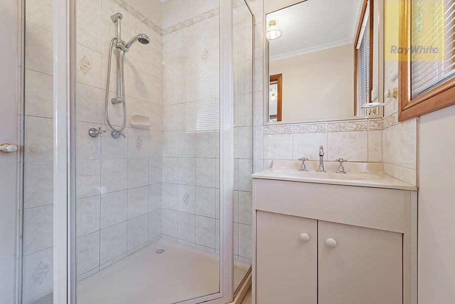 11 Smeaton Court, Craigieburn VIC 3064, Craigieburn - Thumbnail 7