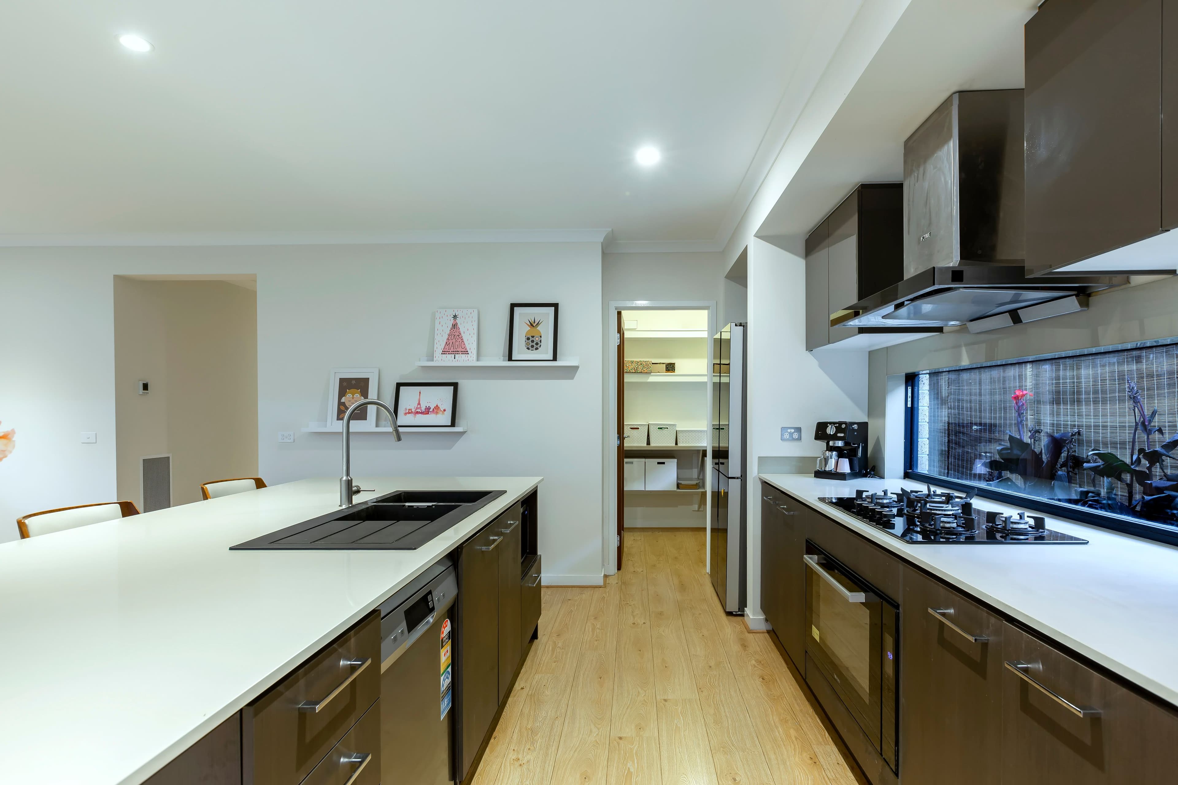 9 Parkstone Crescent, Point Cook VIC 3030, Point Cook - Thumbnail 5