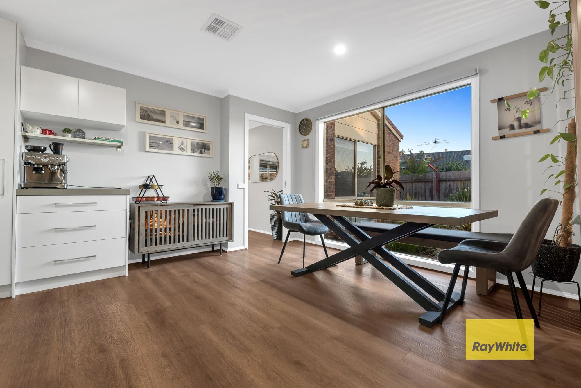 54 Josephine Avenue, Cranbourne North VIC 3977, Cranbourne North - Thumbnail 8