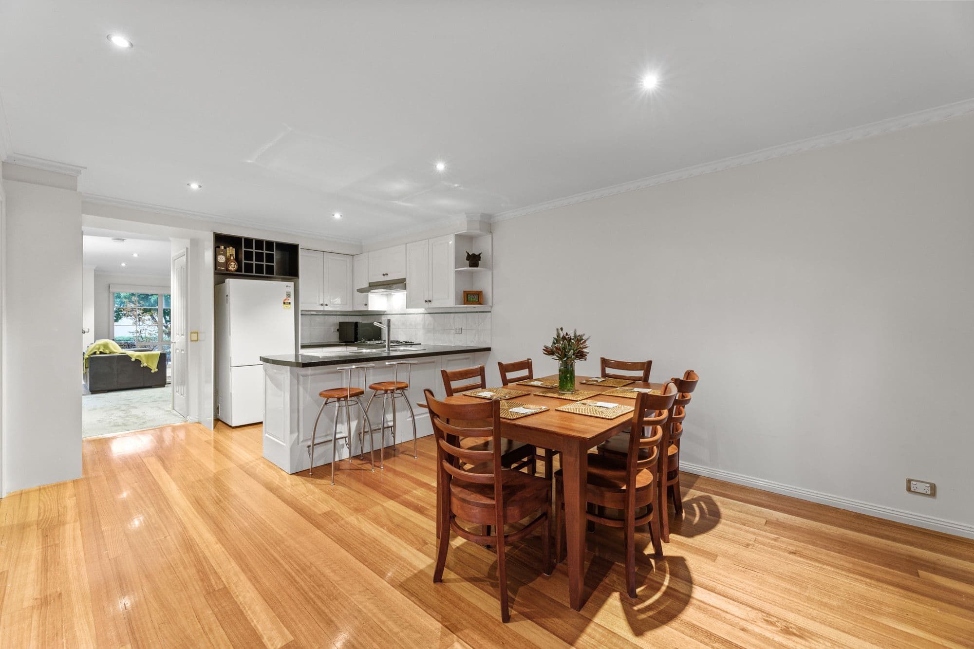 1B Asquith Street, Box Hill South VIC 3128, Box Hill South - Thumbnail 4