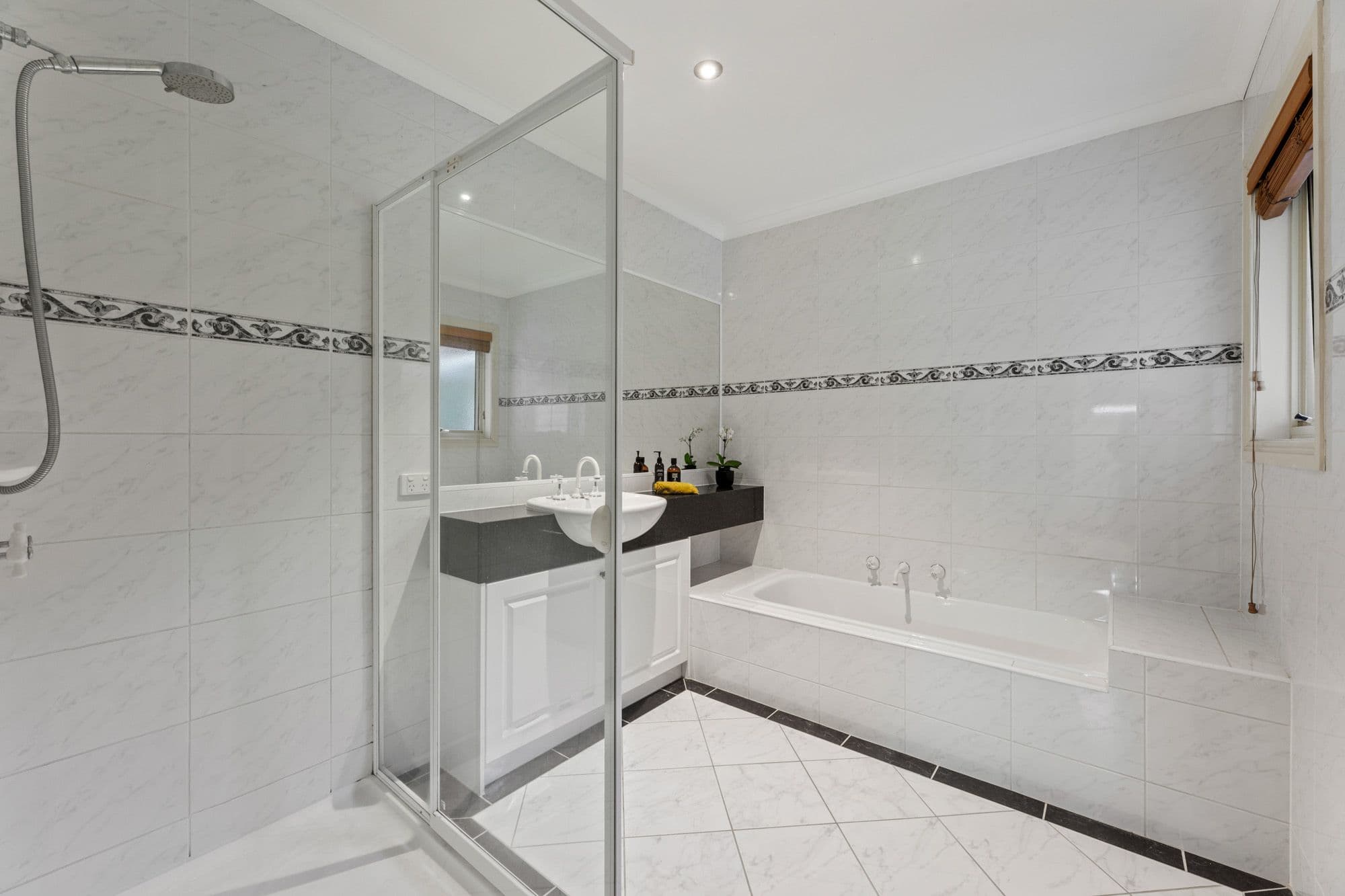 1B Asquith Street, Box Hill South VIC 3128, Box Hill South - Thumbnail 8