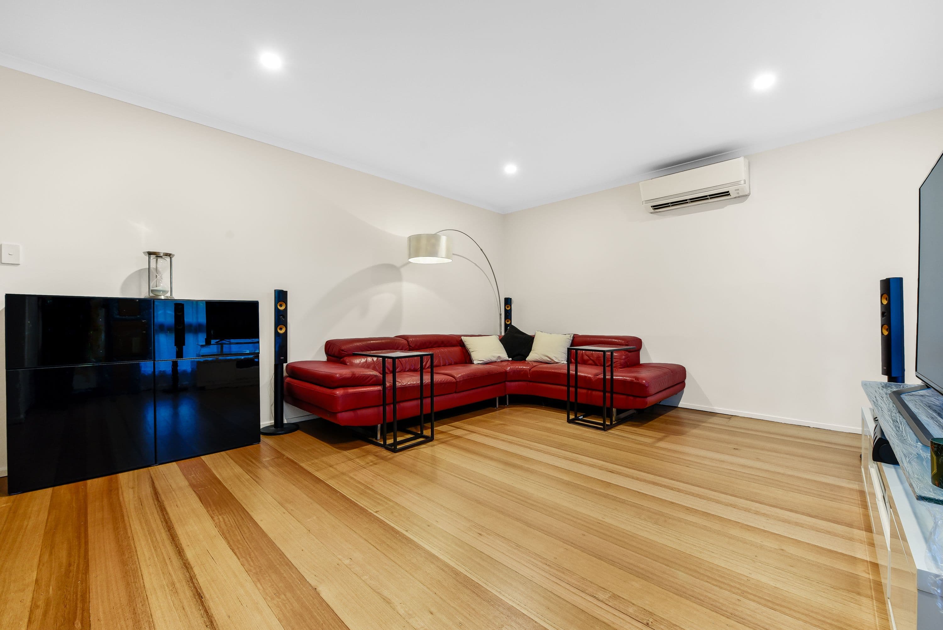 20 Tamala Avenue, Notting Hill VIC 3168, Notting Hill - Thumbnail 2