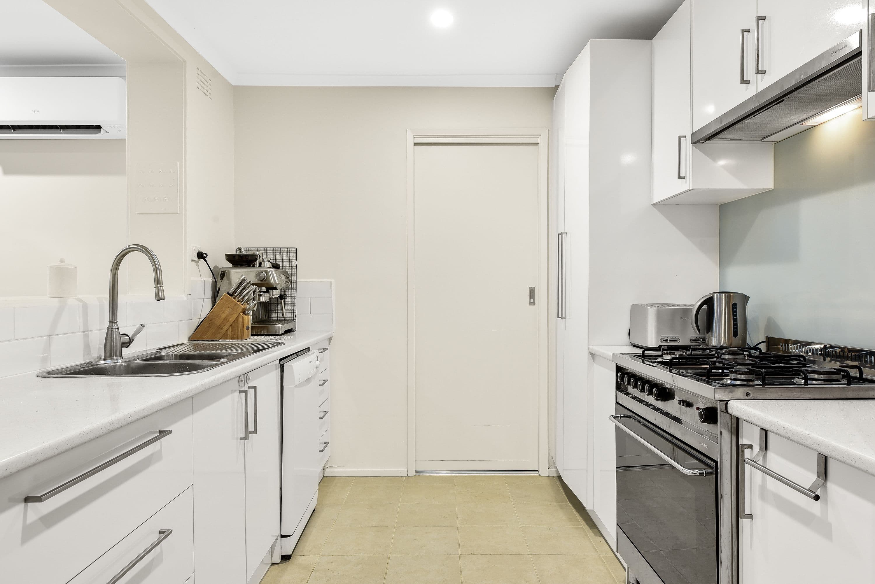 20 Tamala Avenue, Notting Hill VIC 3168, Notting Hill - Thumbnail 6