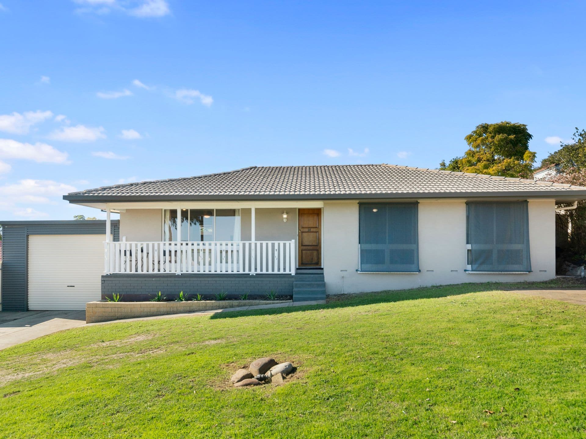 14 Gretel Crescent, Hallett Cove SA 5158, Hallett Cove - Image 1