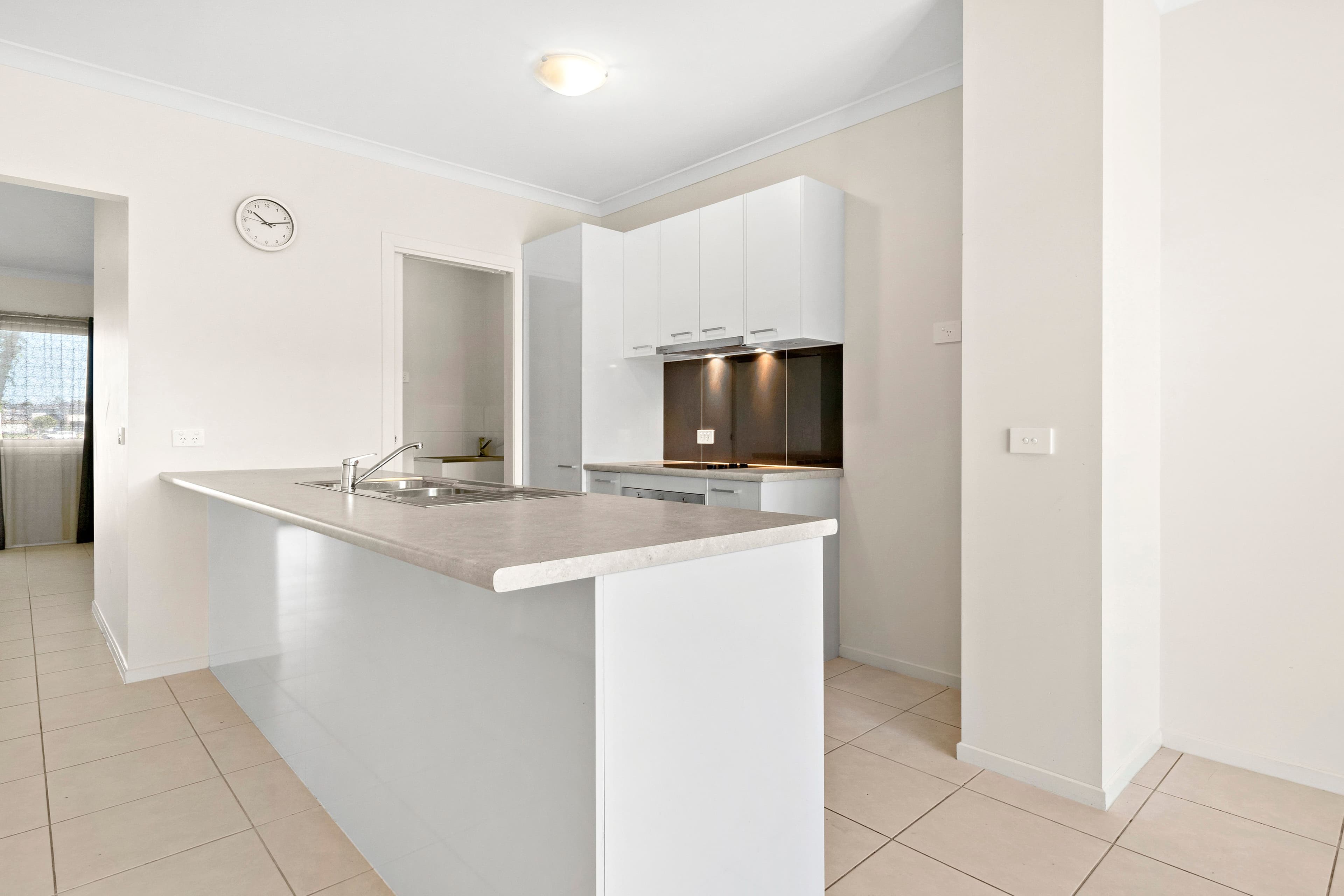 25 Painted Hills Road, Doreen VIC 3754, Doreen - Thumbnail 2