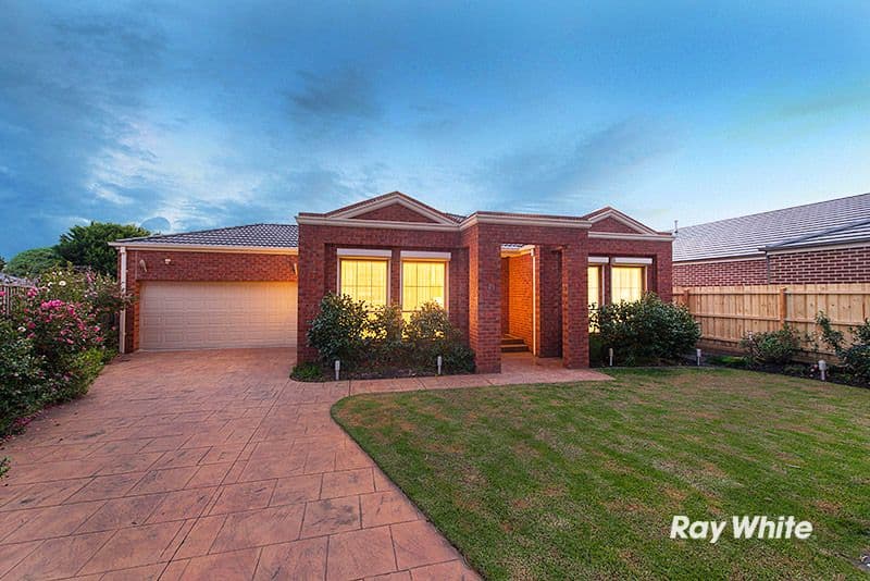 21 Evergreen Court, Cranbourne North VIC 3977, Cranbourne North - Image 1
