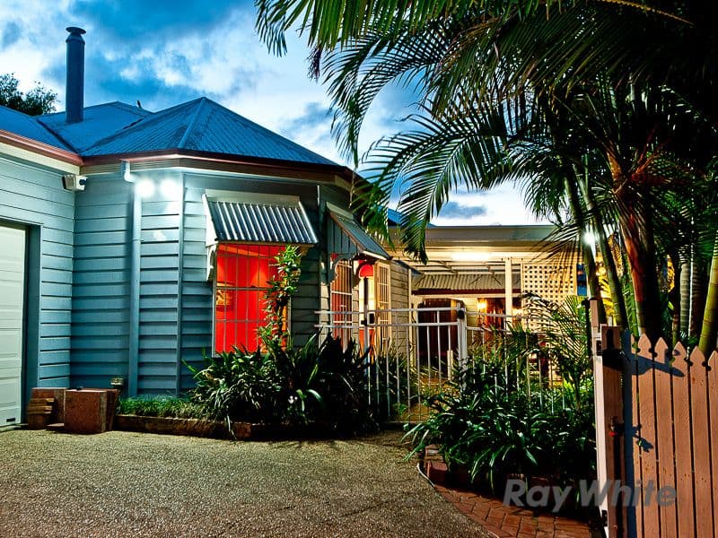 2 Dellwood Court, FERNY HILLS QLD 4055, Ferny Hills - Thumbnail 4