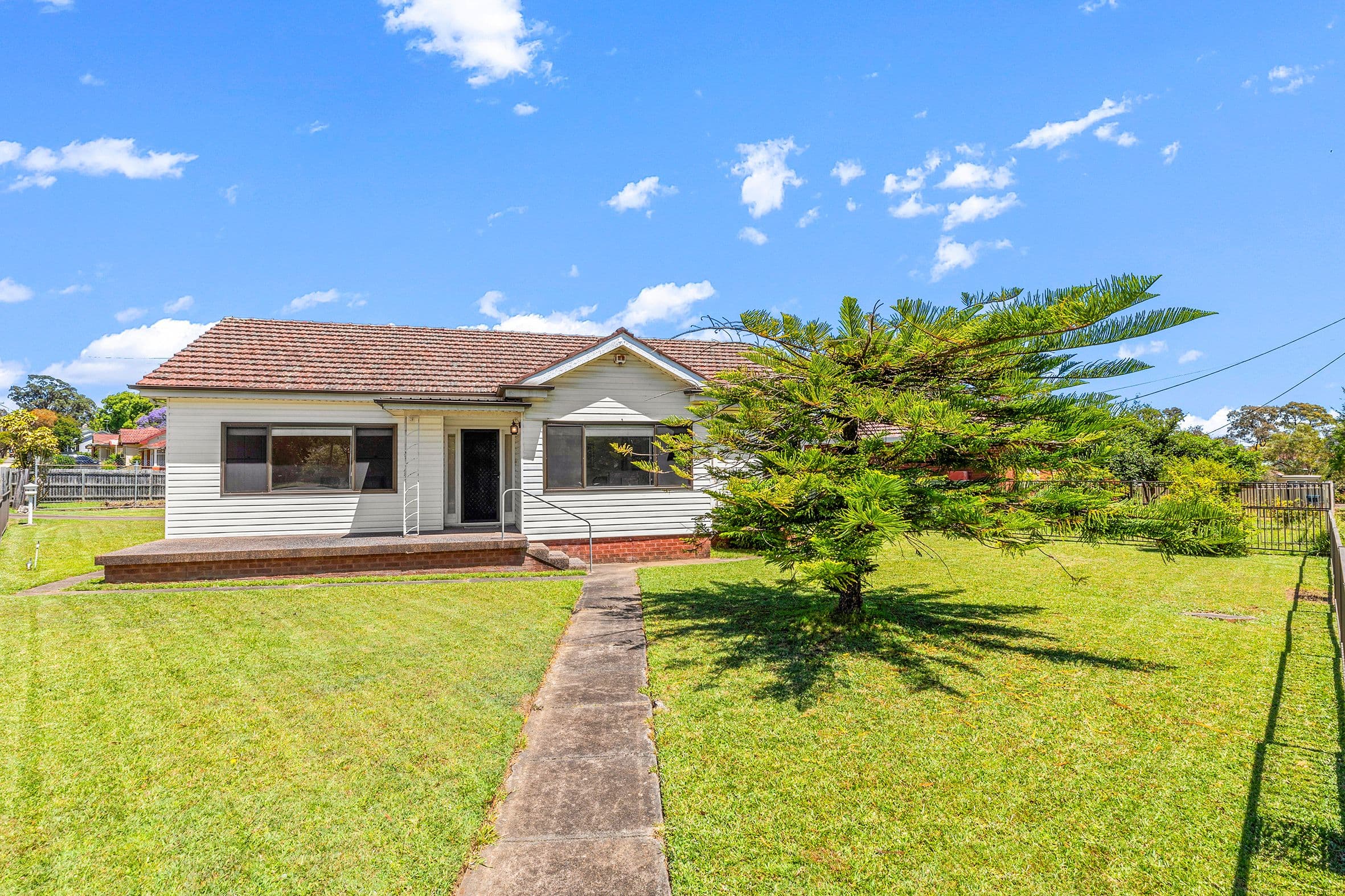 12 Carter Street, Seven Hills NSW 2147, Seven Hills - Thumbnail 2