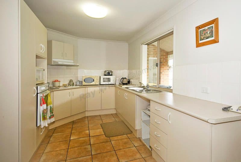 8 Fig Tree Street, CALAMVALE QLD 4116, Calamvale - Thumbnail 3