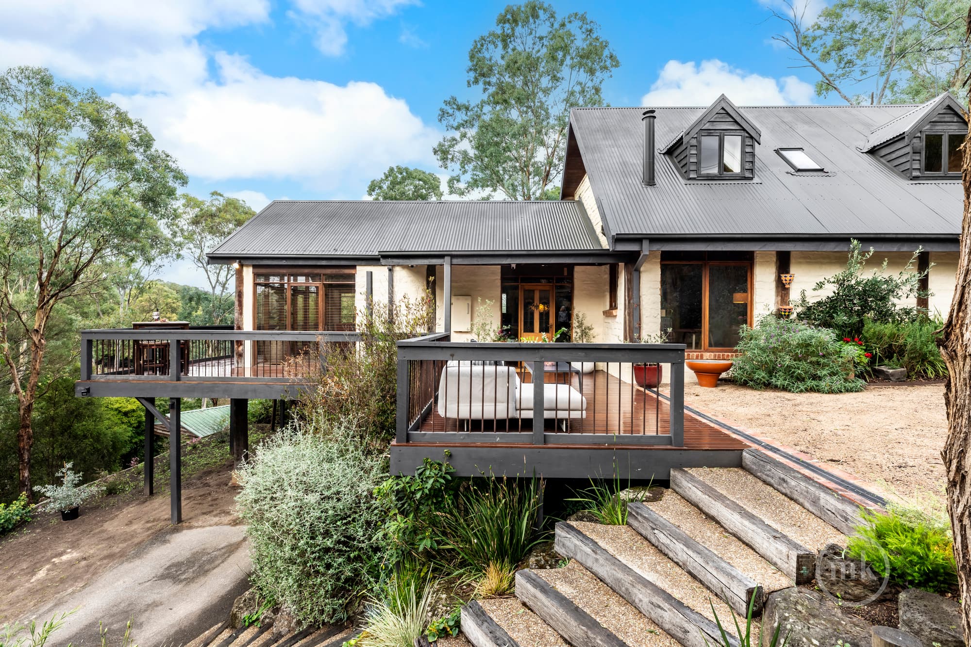9 Marion Way, Eltham, Eltham - Thumbnail 3
