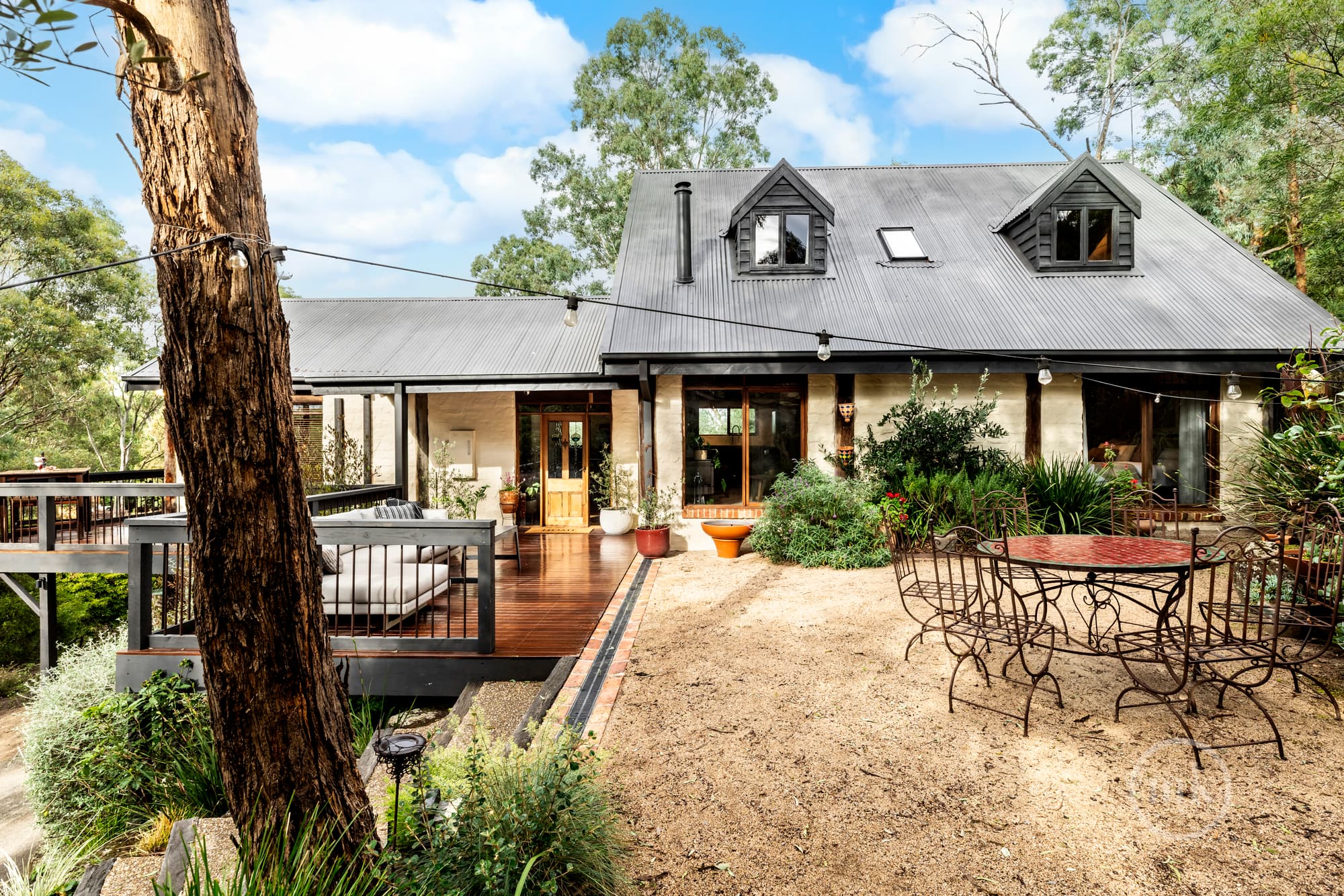 9 Marion Way, Eltham, Eltham - Thumbnail 4