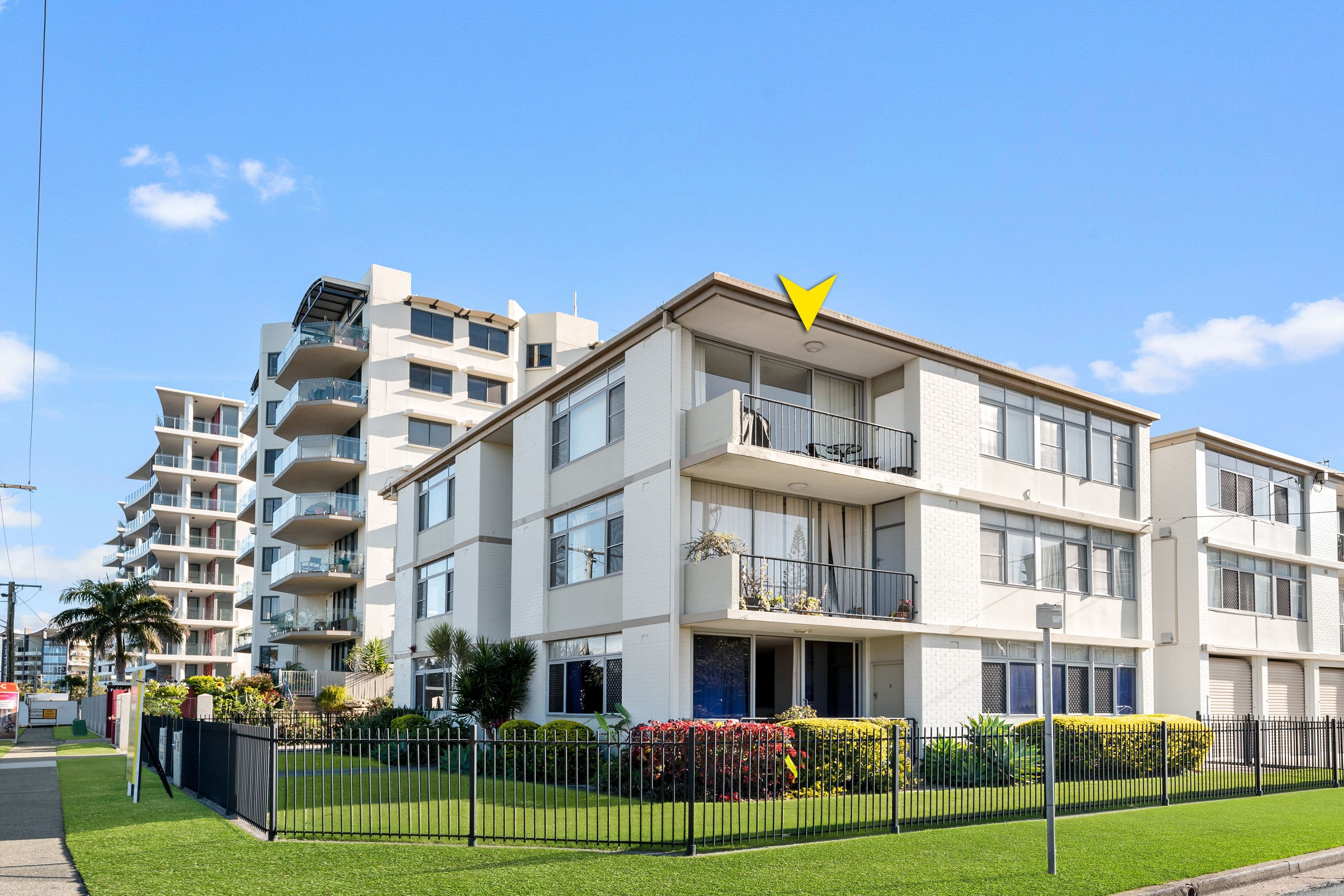 73 Marine Parade, Redcliffe QLD 4020, Redcliffe - Thumbnail 2