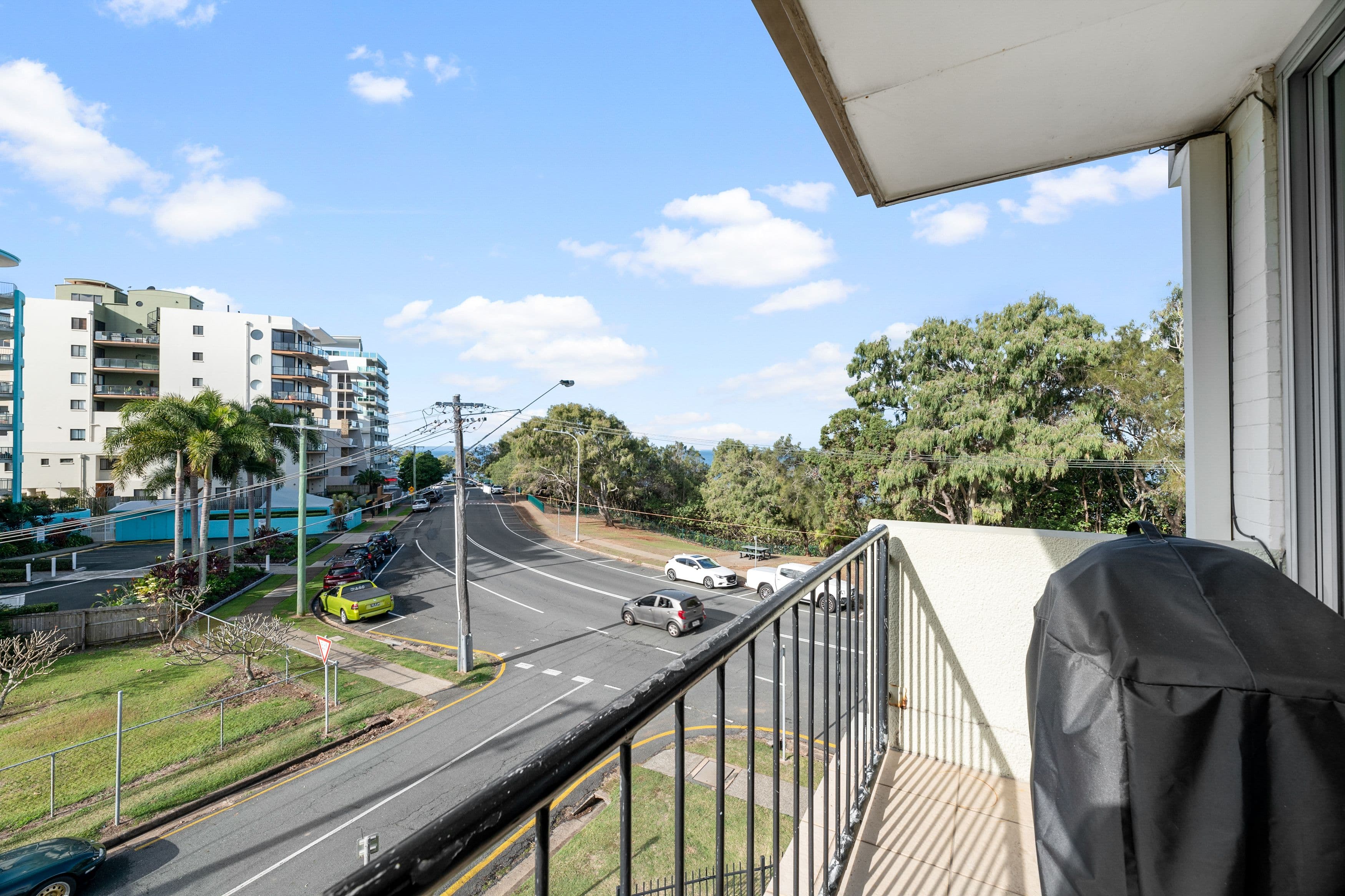 73 Marine Parade, Redcliffe QLD 4020, Redcliffe - Thumbnail 3