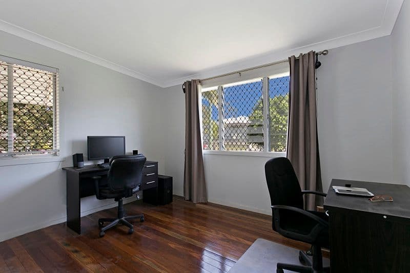 11 Calston Street, Oxley QLD 4075, Oxley - Thumbnail 4