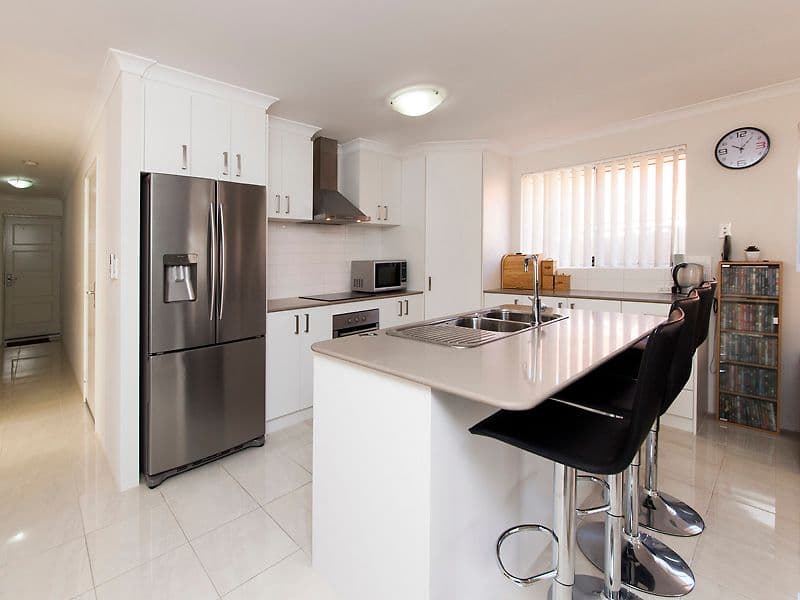 21 Wilson Pass, Baldivis WA 6171, Baldivis - Thumbnail 2