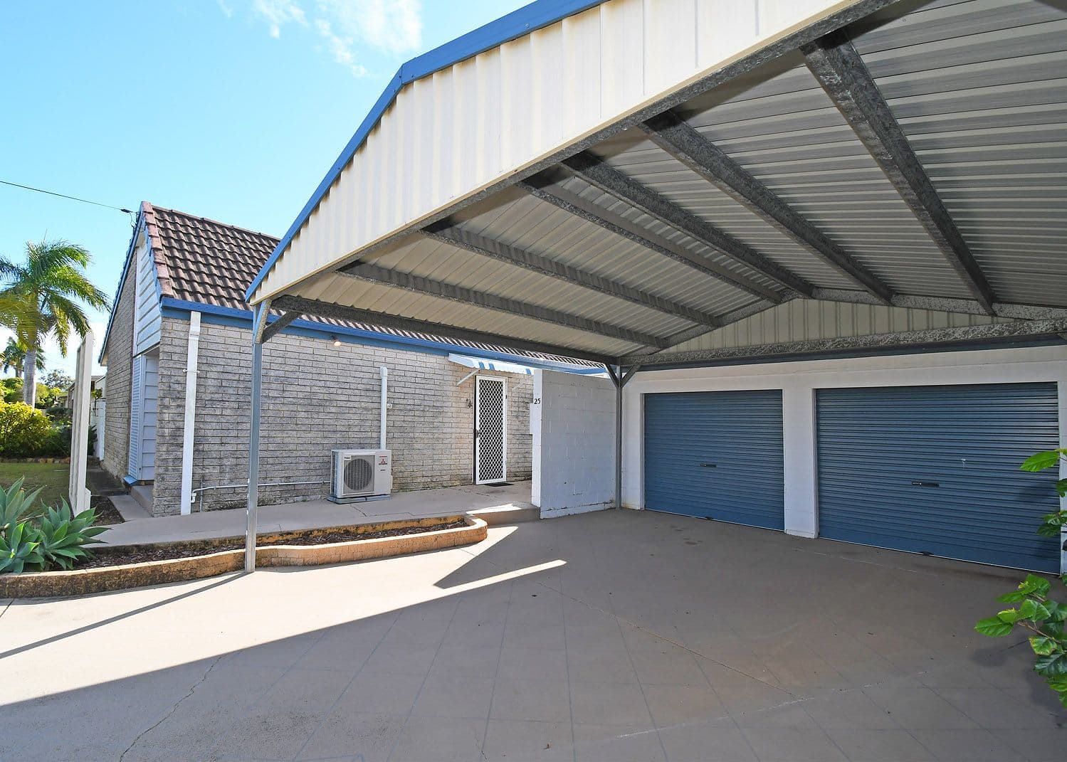 25 Hayworth Street, Point Vernon QLD 4655, Point Vernon - Thumbnail 2