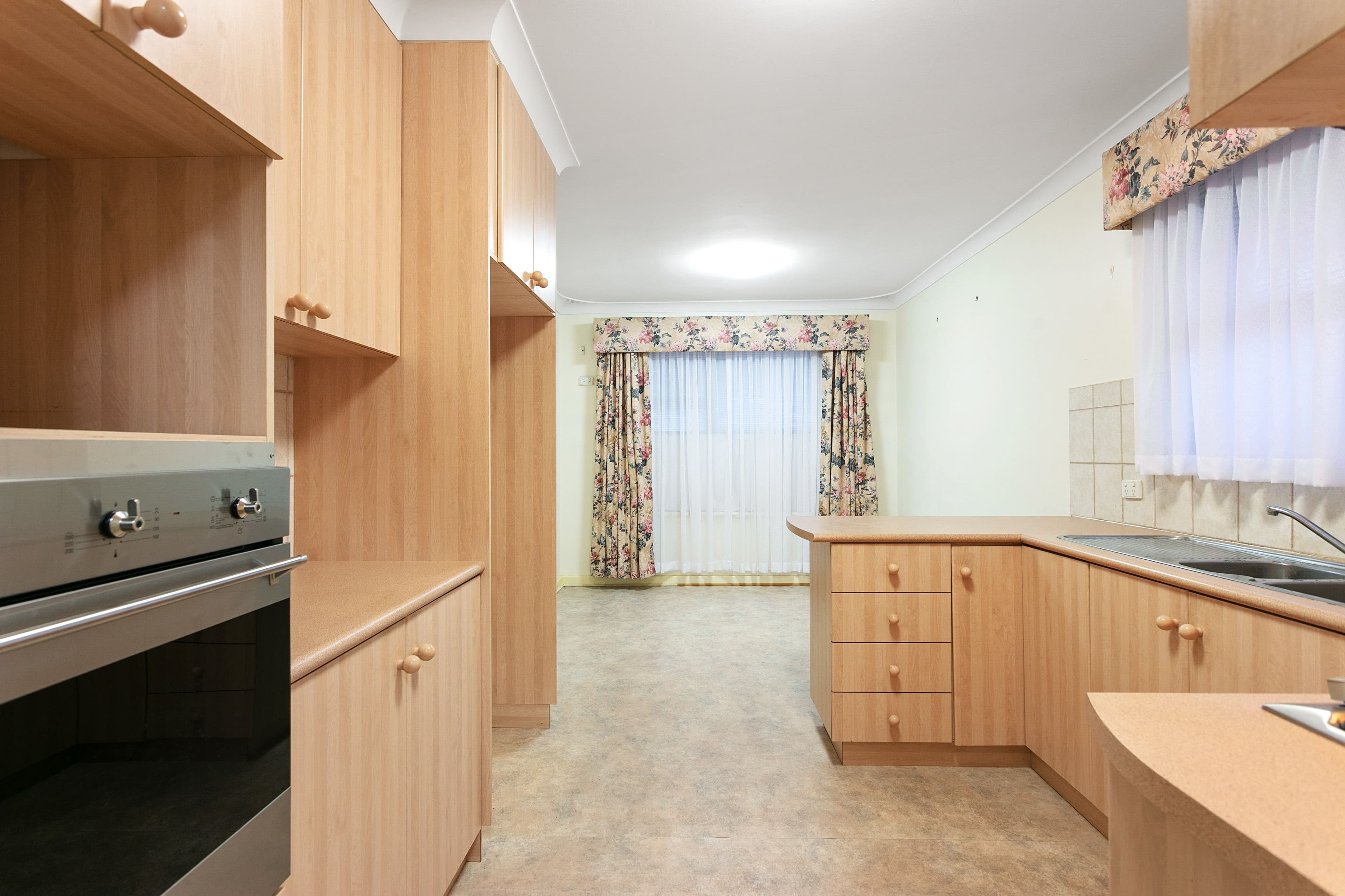 80 Alexander Drive, Yokine WA 6060, Yokine - Thumbnail 3
