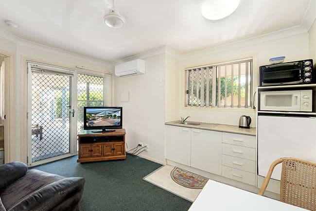 1 Woodbeck Street, Beenleigh QLD 4207, Beenleigh - Thumbnail 3