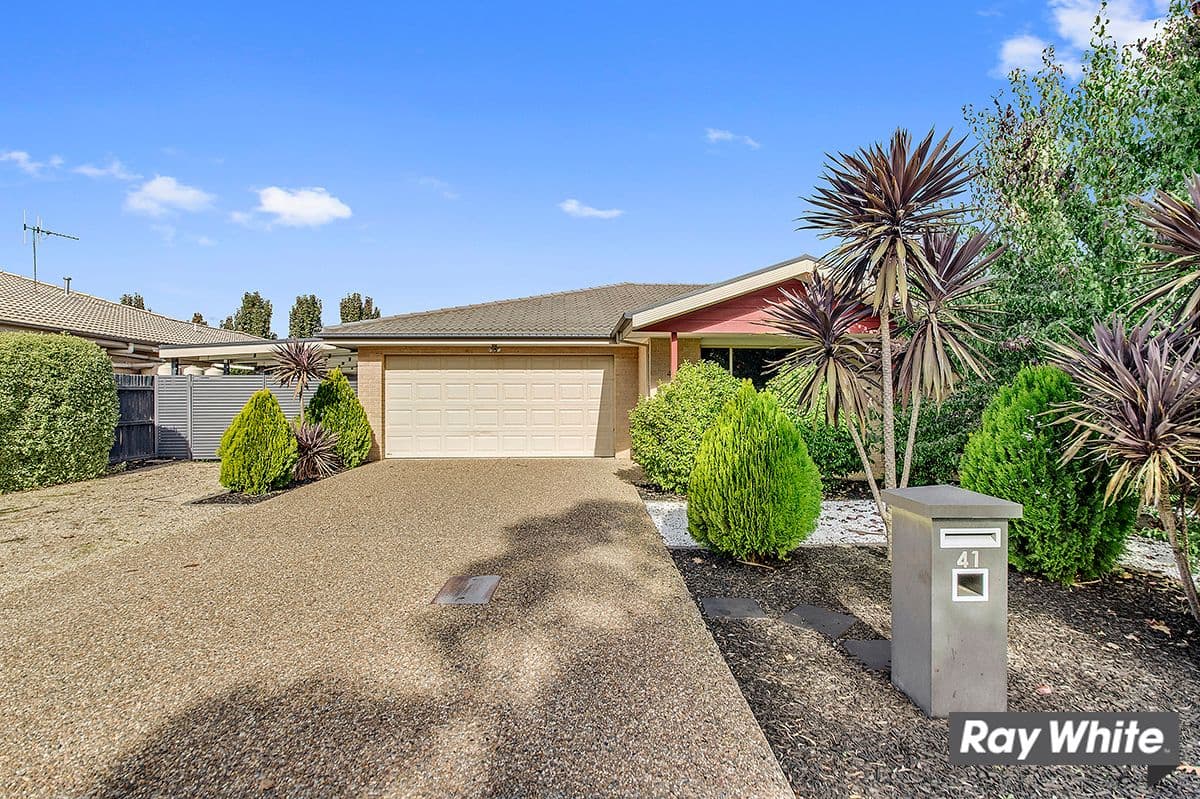 41 William Webb Drive, McKellar ACT 2617, McKellar - Image 1