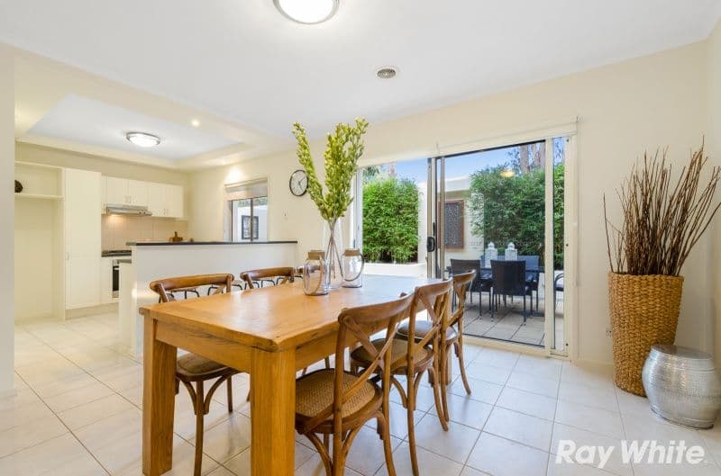 13 Kingsland Close, Dingley Village VIC 3172, Dingley Village - Thumbnail 5