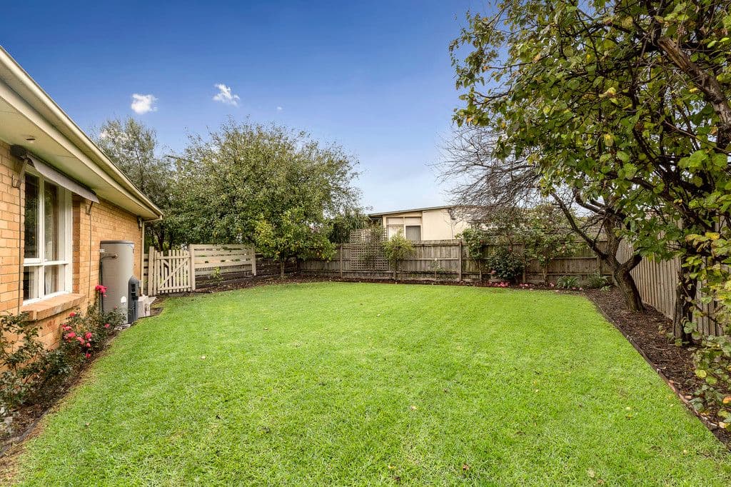 6 Wendy Court, Oakleigh South VIC 3167, Oakleigh South - Thumbnail 2