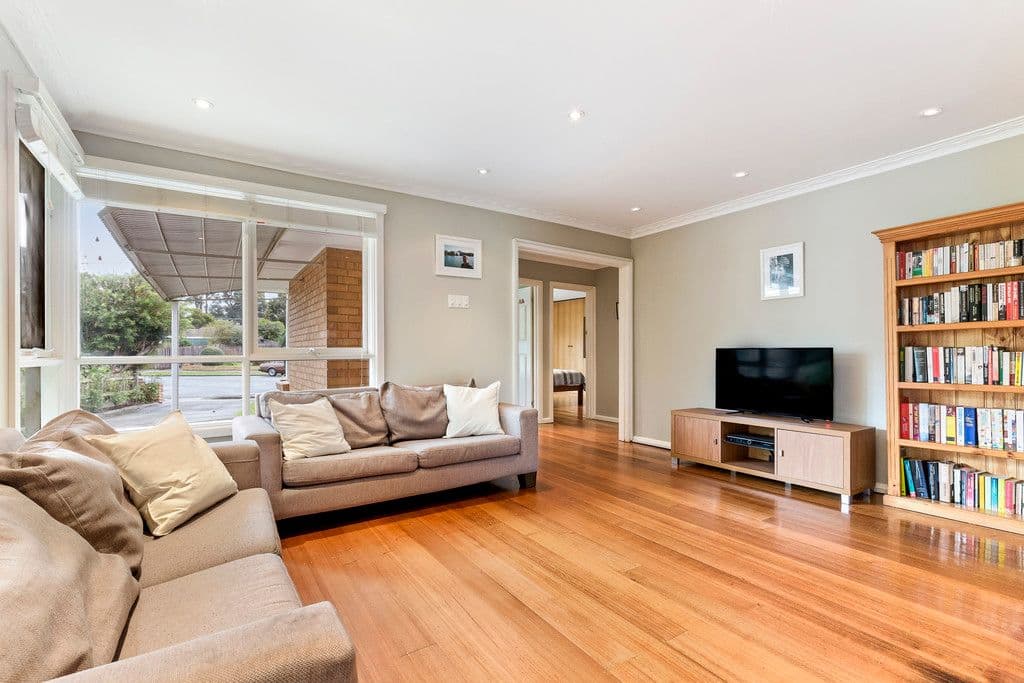 6 Wendy Court, Oakleigh South VIC 3167, Oakleigh South - Thumbnail 3