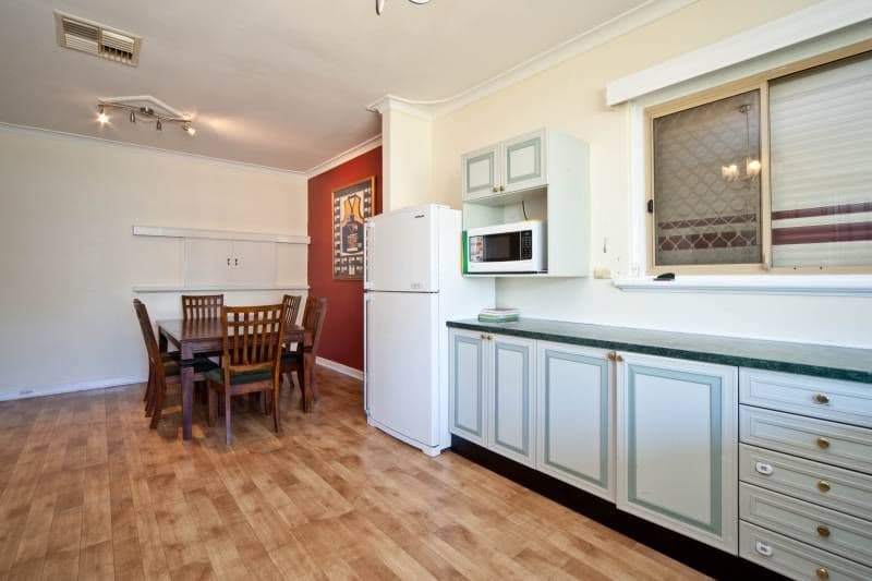 25 Hassett Street, CLOVERDALE WA 6105, Cloverdale - Thumbnail 6