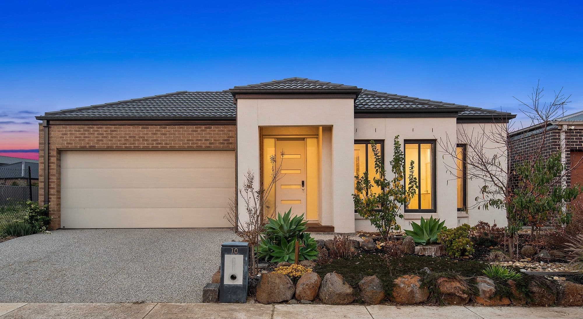 10 Distinction Crescent, Truganina VIC 3029, Truganina - Image 1
