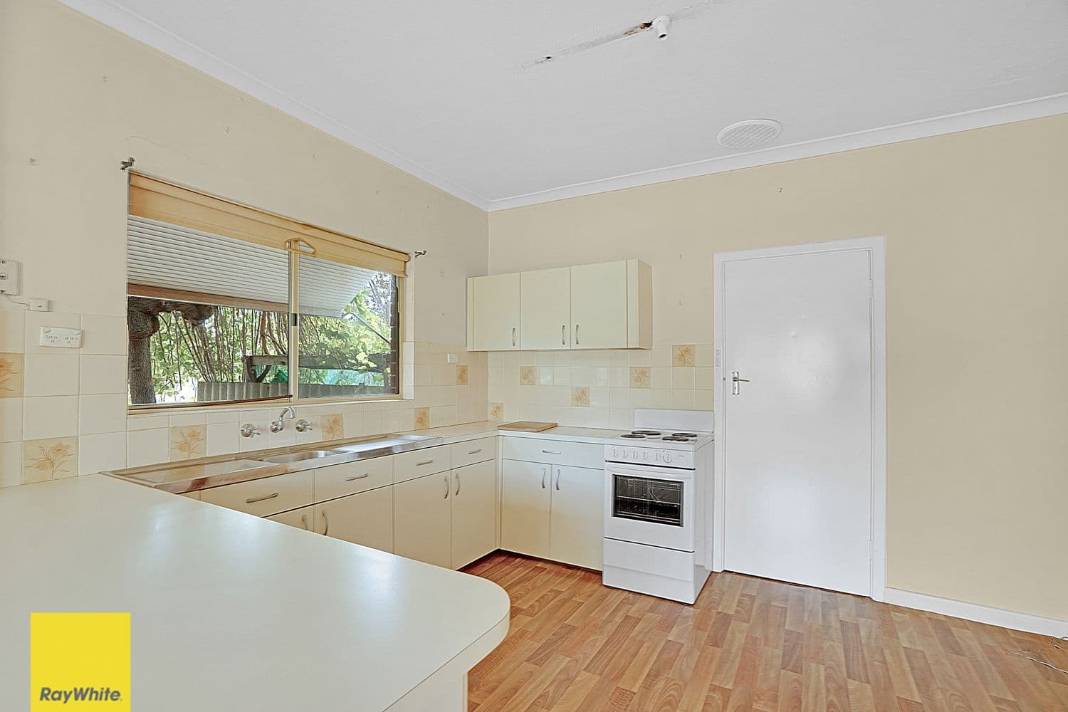 30 Hamersley Avenue, Morley WA 6062, Morley - Thumbnail 5
