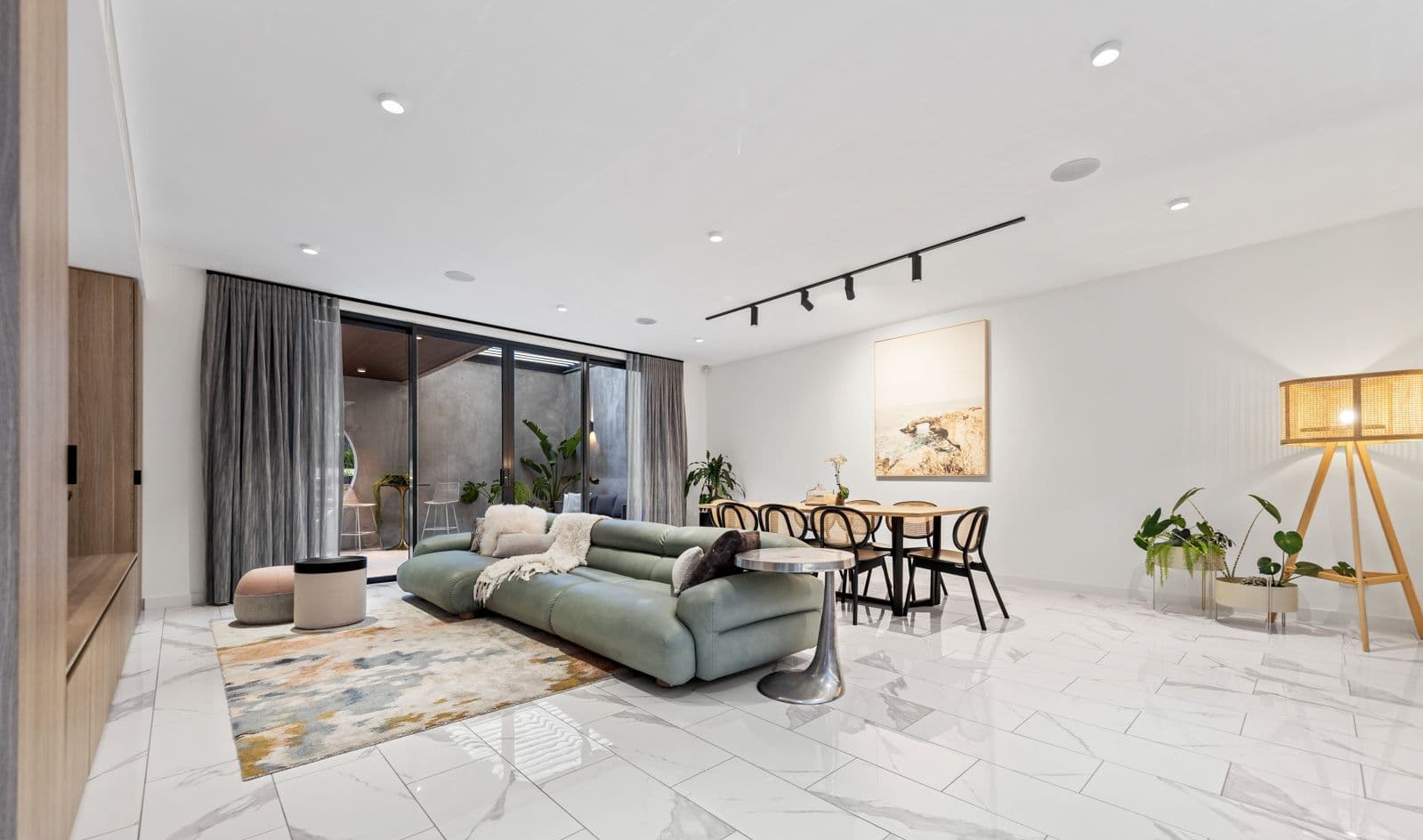 6 Tonkin Avenue, Balwyn VIC 3103, Balwyn - Thumbnail 5